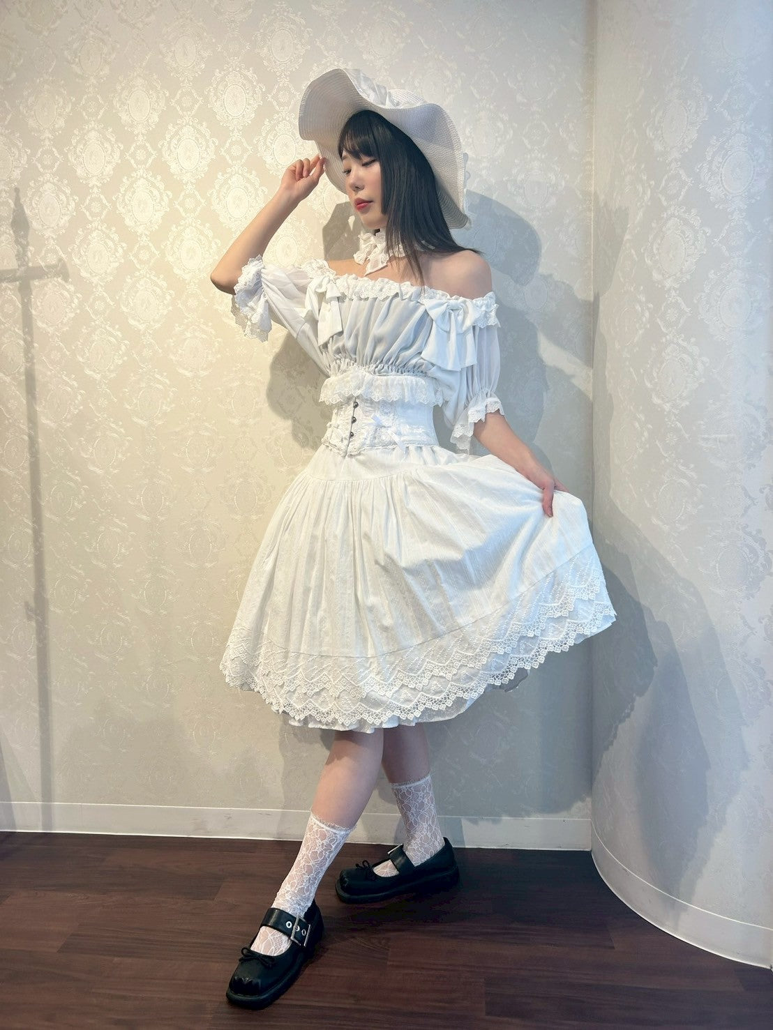 【ATELIER PIERROT】 Twinkle Ribbons Blouse White/Black