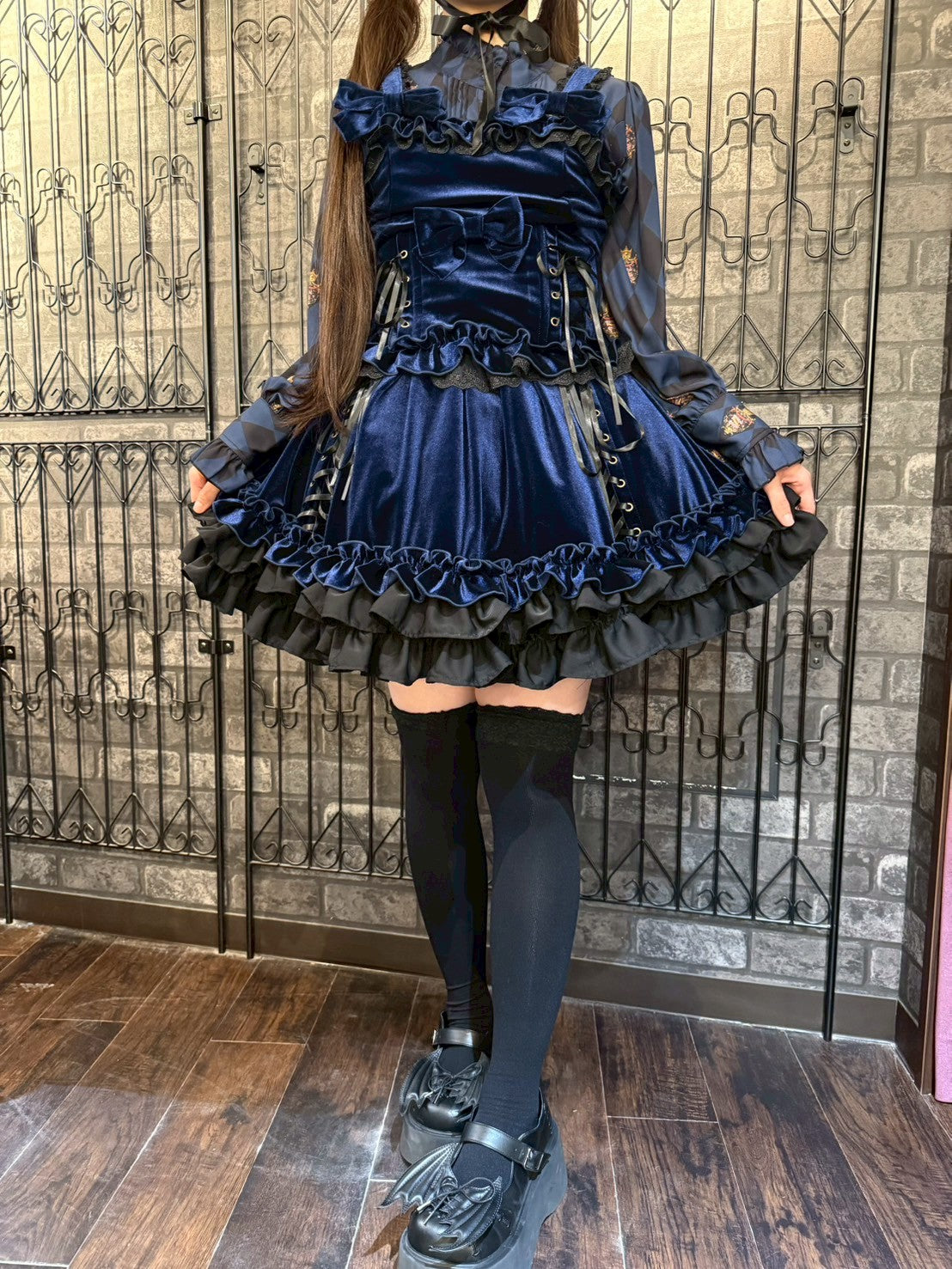 【ATELIER PIERROTAdenophora 레이스 업 Camisole Bordeaux/Navy/Black★10 월 초에서 중순까지 출시 될 예정입니다★