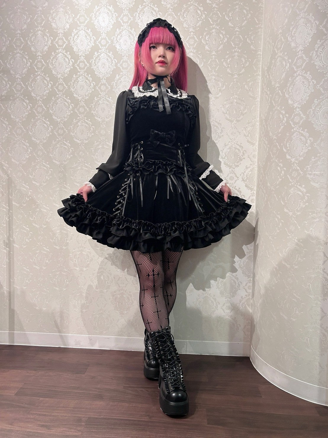 【ATELIER PIERROTAdenophora 레이스 업 Camisole Bordeaux/Navy/Black★10 월 초에서 중순까지 출시 될 예정입니다★