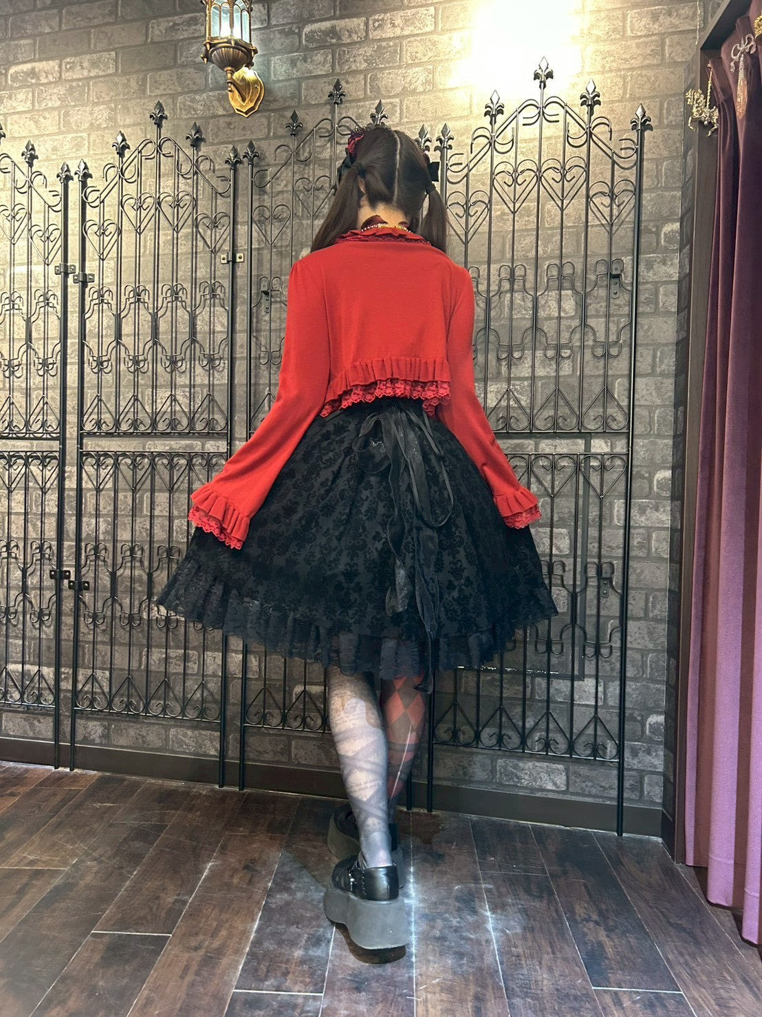 【ATELIER PIERROT】 Rose Waltz Cardigan アイボリー/ワイン/ブラック