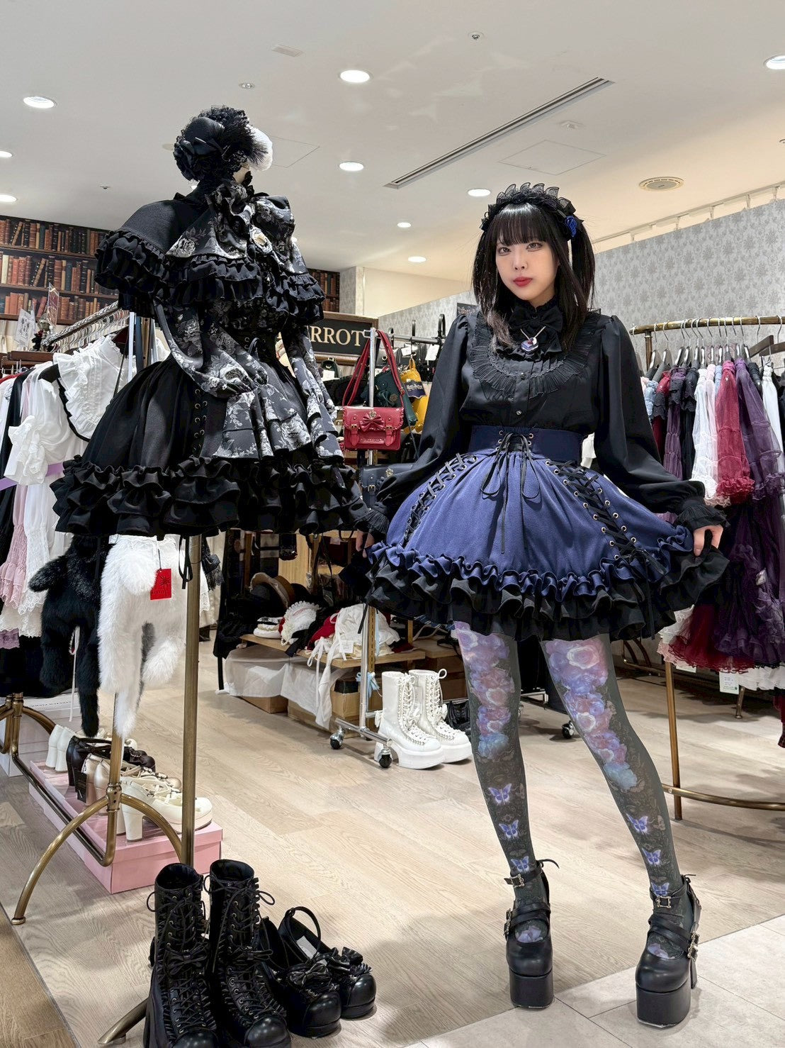 【ATELIER PIERROT】 Adenophora Lace-Up Skirt ホワイト/新色ボルドー/パープル×ブラック/新色ネイビー/ブラック×ホワイト/ブラック★ダブルポイントフェア対象商品6月14日(日)まで★