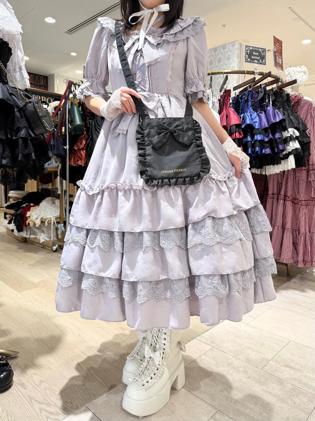 【ATELIER PIERROT】 Aveline Mimore Dress ホワイト/ラベンダー/ネイビー/ブラック★ダブルポイントフェア対象商品6月14日(日)まで★