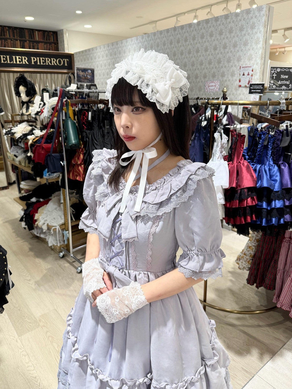 【ATELIER PIERROT】 Aveline Mimore Dress ホワイト/ラベンダー/ネイビー/ブラック★ダブルポイントフェア対象商品6月14日(日)まで★