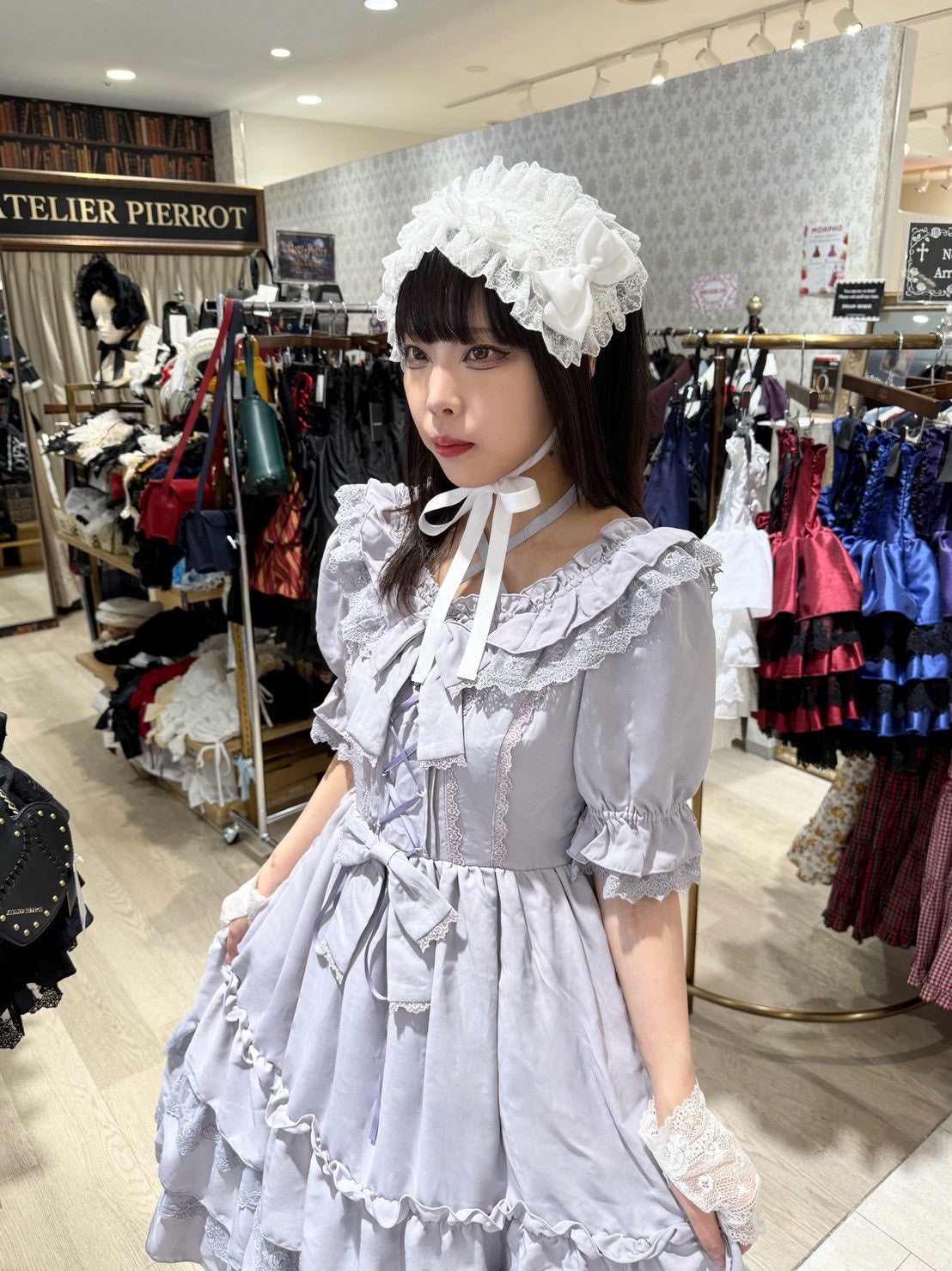 【ATELIER PIERROT】 Aveline Mimore Dress ホワイト/ラベンダー/ネイビー/ブラック★ダブルポイントフェア対象商品6月14日(日)まで★