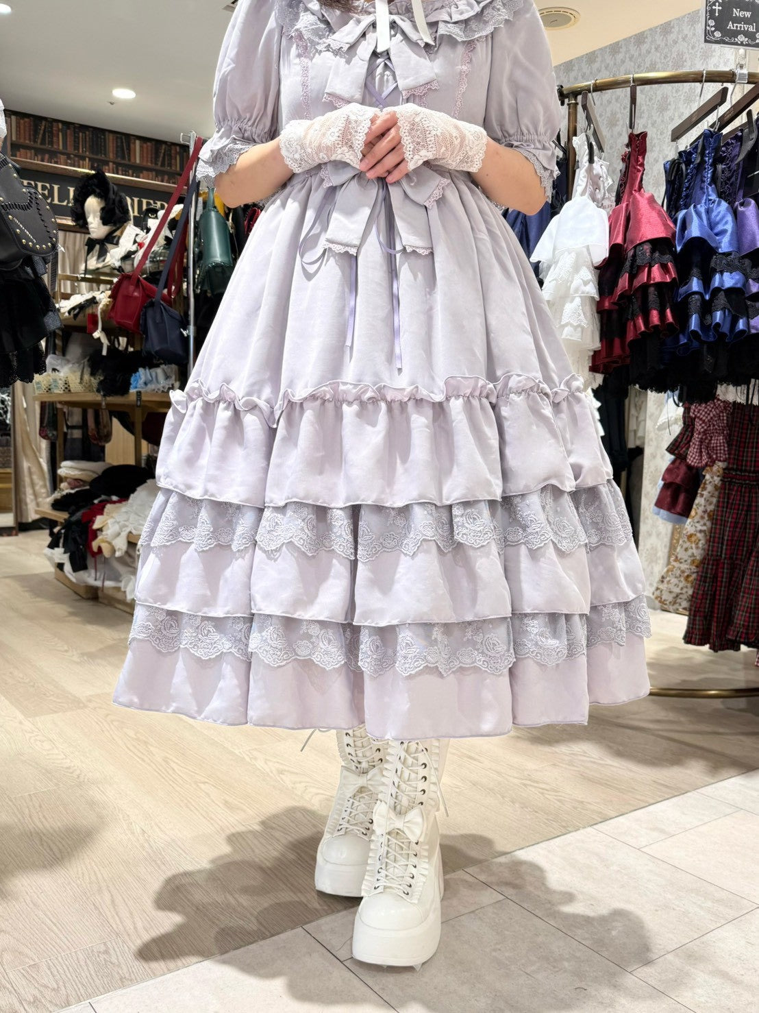 【ATELIER PIERROT】 Aveline Mimore Dress ホワイト/ラベンダー/ネイビー/ブラック★ダブルポイントフェア対象商品6月14日(日)まで★