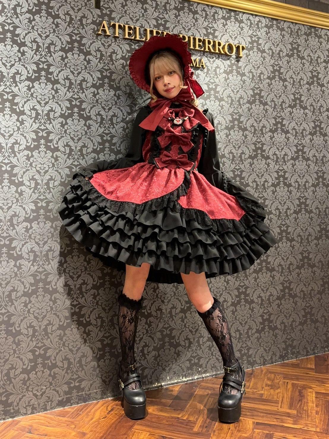 【ATELIER PIERROT】 "Royal Frill Ribbon Jumper Skirt"White/Pink/Bordeaux/Black