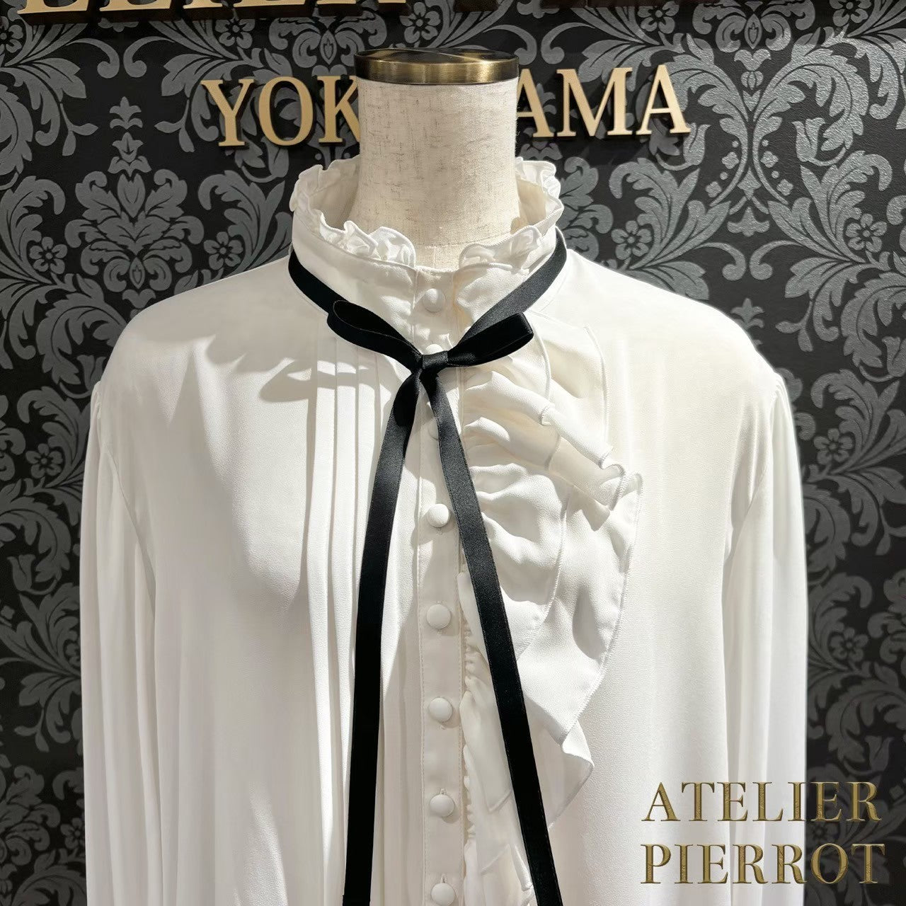 【ATELIER PIERROT】 Modern Flounce Long Blouse Off White/WILD CATS/Black