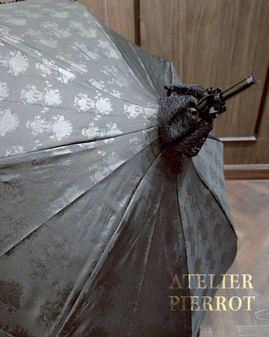 【ATELIER PIERROT】 Blooming Mini Bouquet Umbrella White/Black