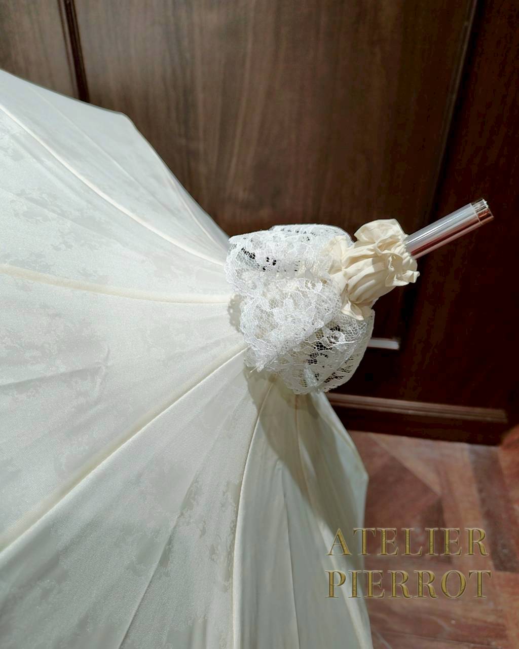 【ATELIER PIERROT】 Blooming Mini Bouquet Umbrella White/Black