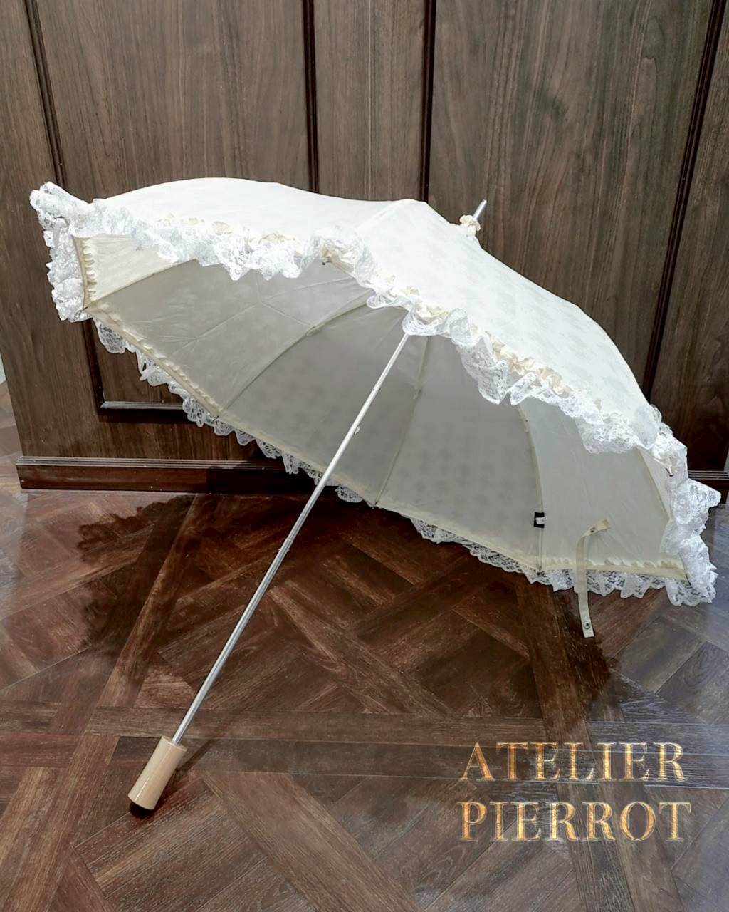 【ATELIER PIERROT】 Blooming Mini Bouquet Umbrella White/Black