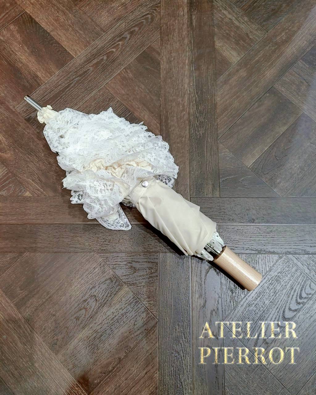 【ATELIER PIERROT】 Blooming Mini Bouquet Umbrella White/Black