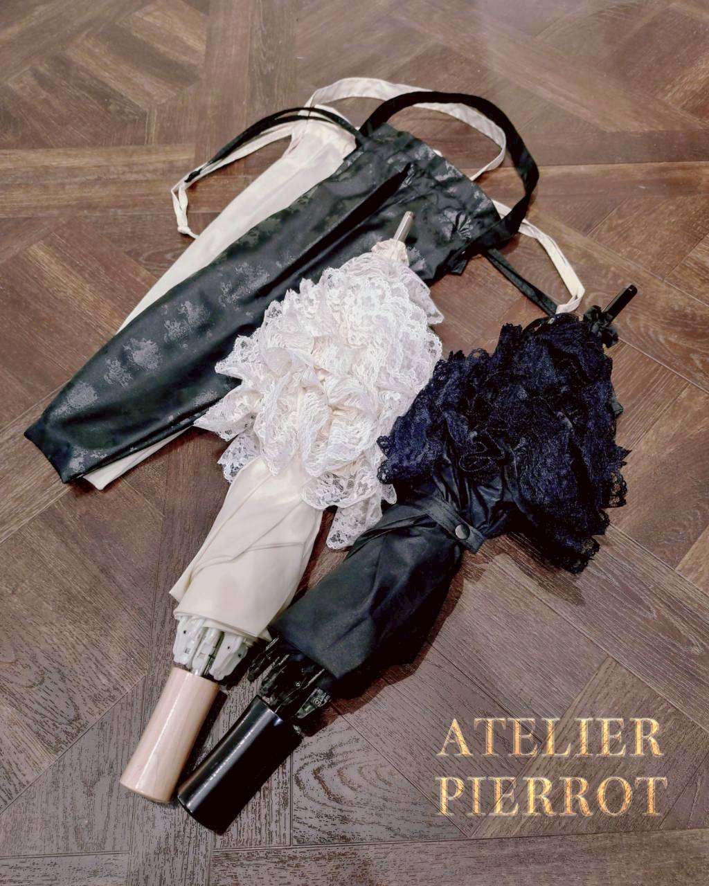 【ATELIER PIERROT】 Blooming Mini Bouquet Umbrella White/Black