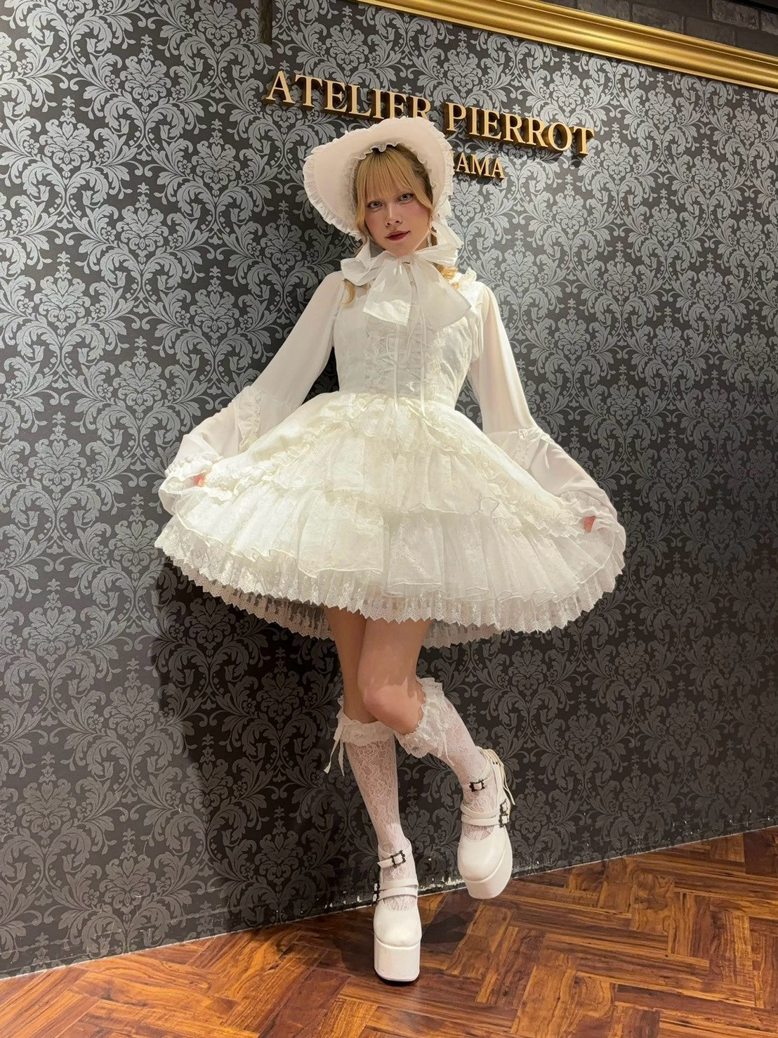 【ATELIER PIERROT】 Claudia Lace Mini Jumperskirt ホワイト/ボルドー/パープル/ネイビー/ブラック