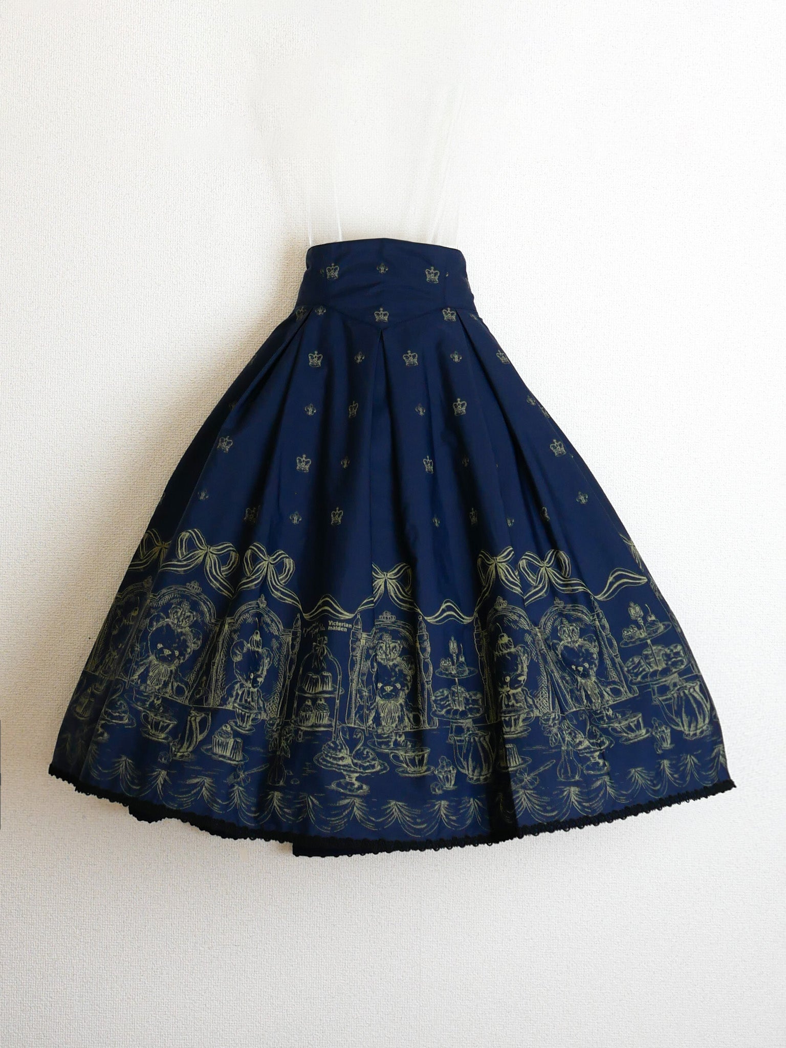 【Victorian maiden】ヴィクトリアンメイデン ロイヤルベアミリィクロップドスカート クリーム/ボルドー/ダークネイビー ★受注期間受注期間 12月15日(月)まで★