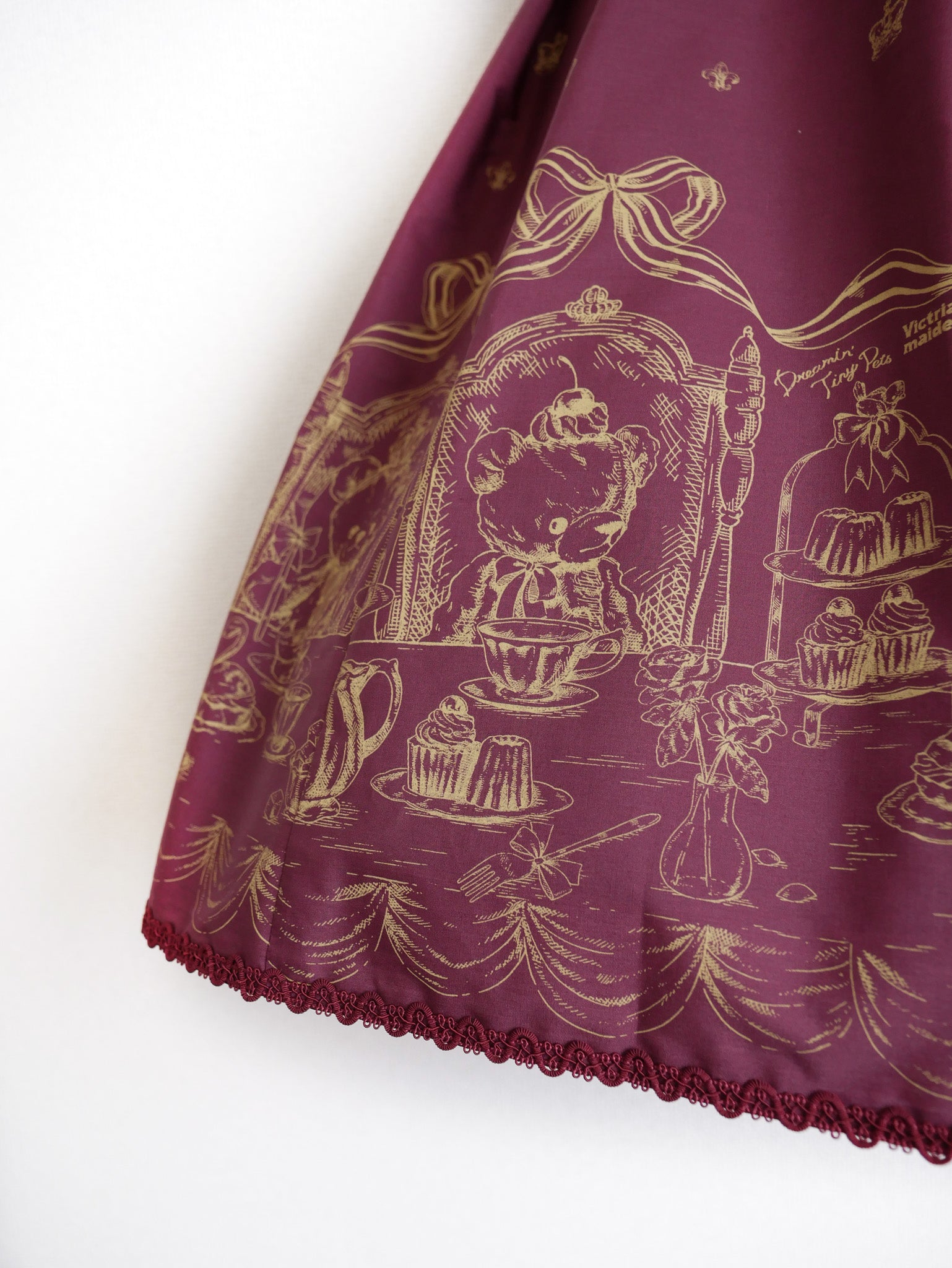 【Victorian maiden】ヴィクトリアンメイデン ロイヤルベアミリィクロップドスカート クリーム/ボルドー/ダークネイビー ★受注期間受注期間 12月15日(月)まで★