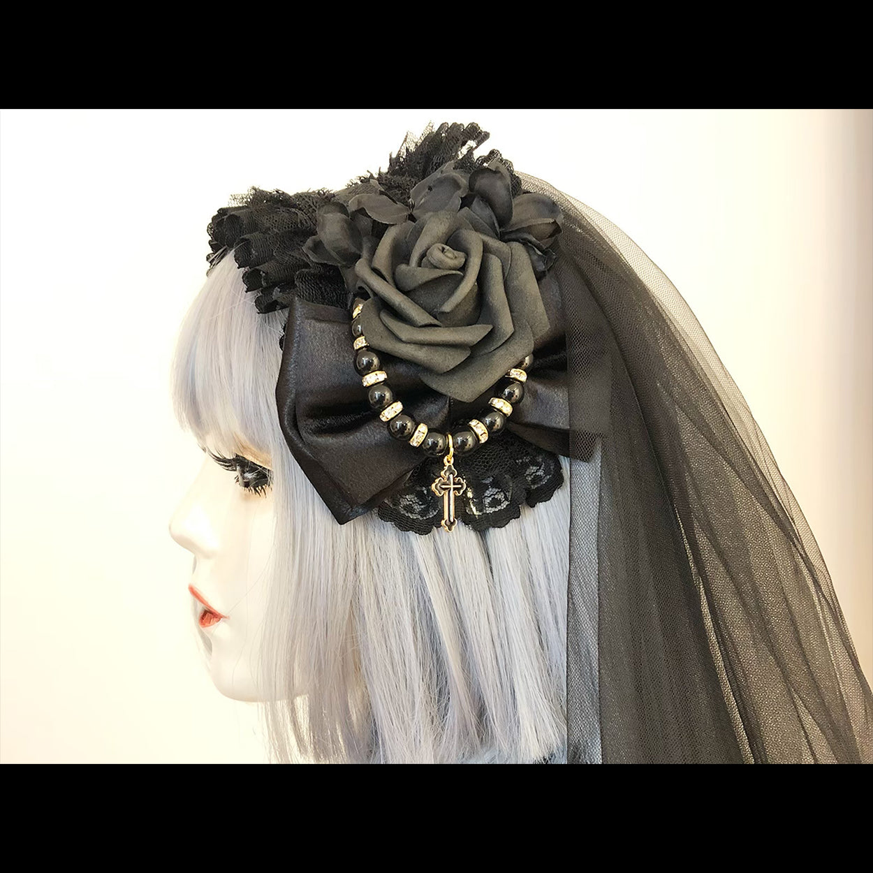 【Estrellas】エストレージャス ロングヴェールカチューシャ 黒×黒