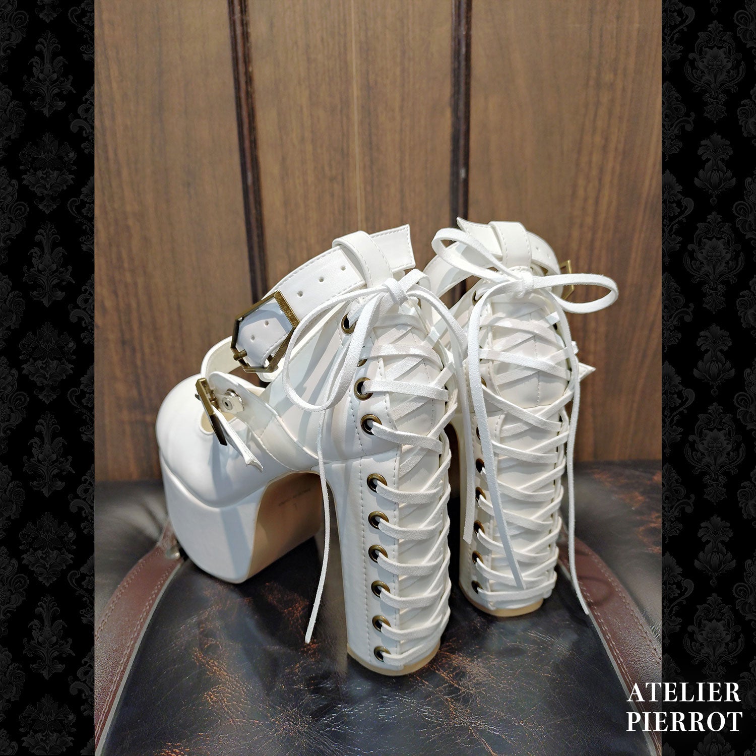 【ATELIER PIERROT】 ★ご予約受付中★ Coffin Buckle Lace-Up Platform Pumps ホワイト/ボルドー/ゴールド/ブラック S/M/L/XL