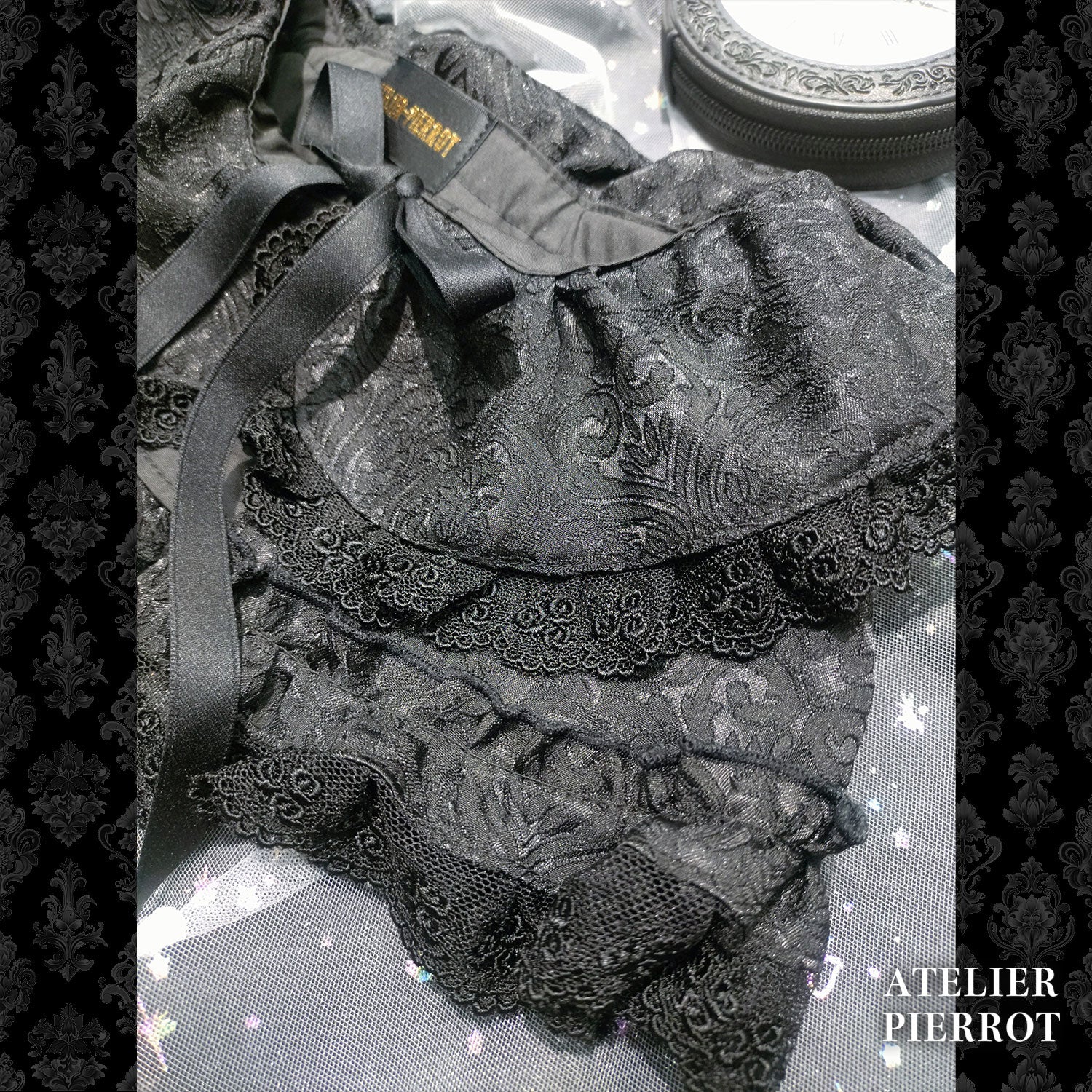【ATELIER PIERROT】Royal Neko Cape -Gothic Lolita Doll Cape-