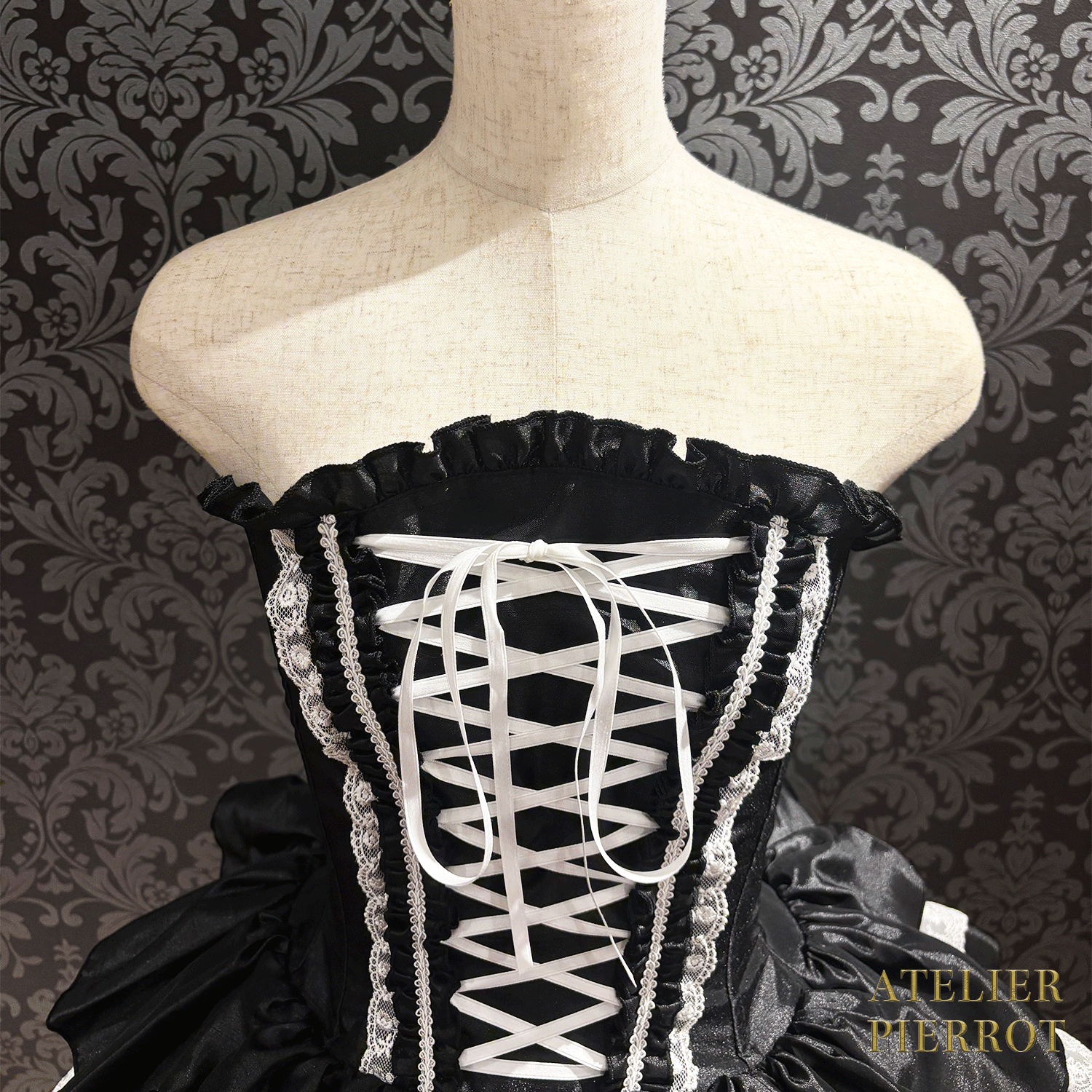 【ATELIER PIERROT】 Vestido mini corsé, blanco/rosa/saxofón/púrpura/verde/azul marino/negro x blanco/negro★Período de pedido hasta el domingo 5 de octubre★