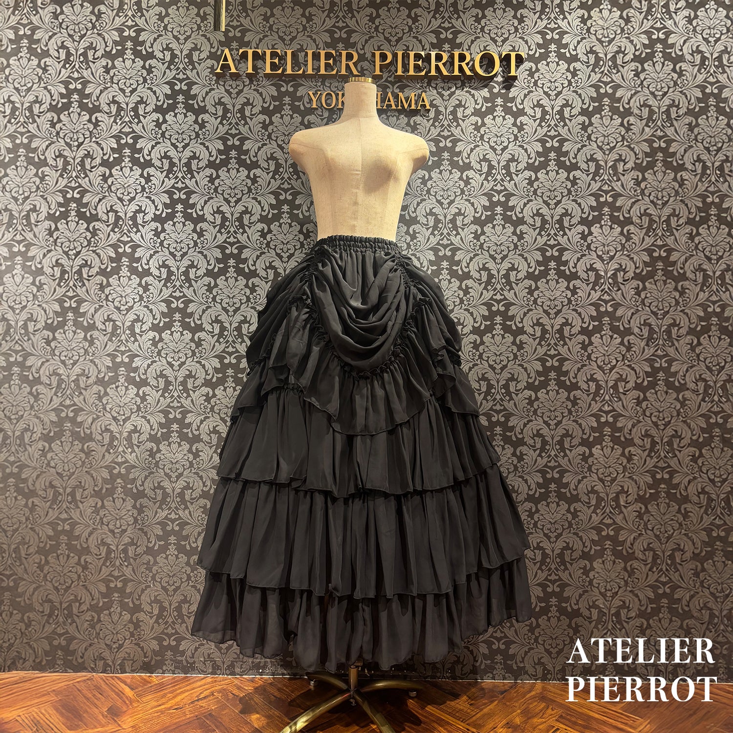 【ATELIER PIERROT】玫瑰裙长白色/波尔多/紫色/黑色