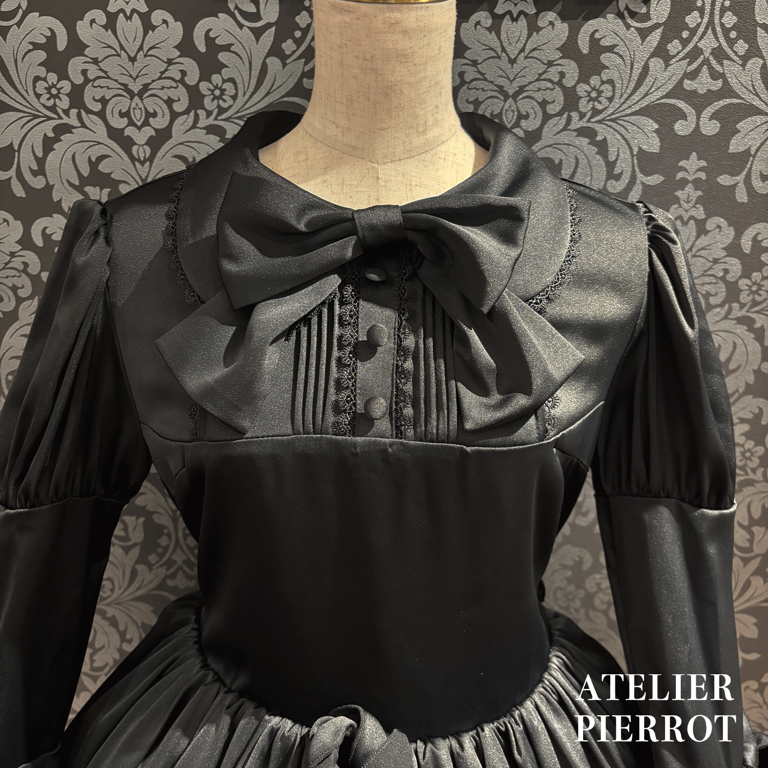 【ATELIER PIERROTFrilly Ribbon Belle Dress白色/波尔多/海蓝色/黑色