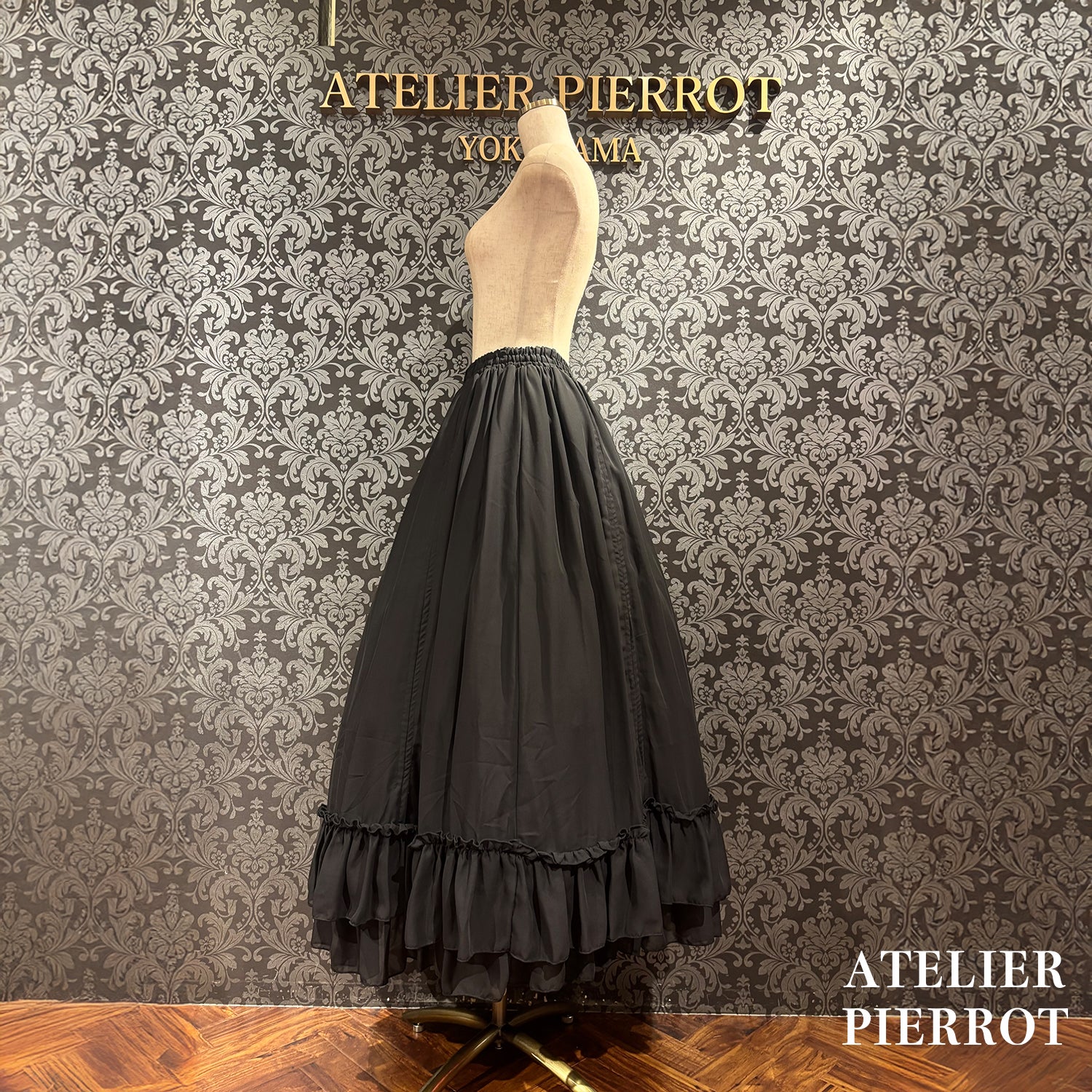 【ATELIER PIERROT】玫瑰裙长白色/波尔多/紫色/黑色