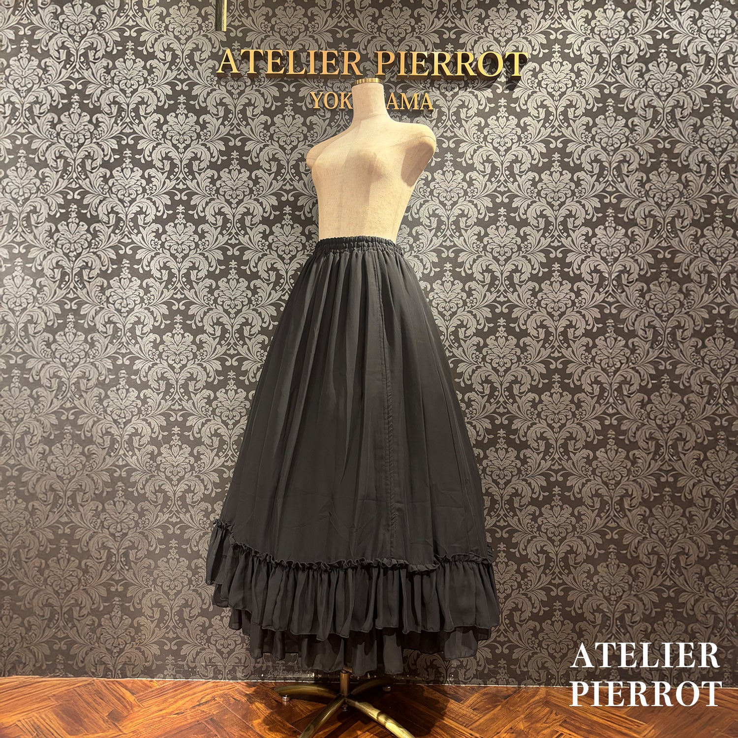【ATELIER PIERROT】玫瑰裙长白色/波尔多/紫色/黑色