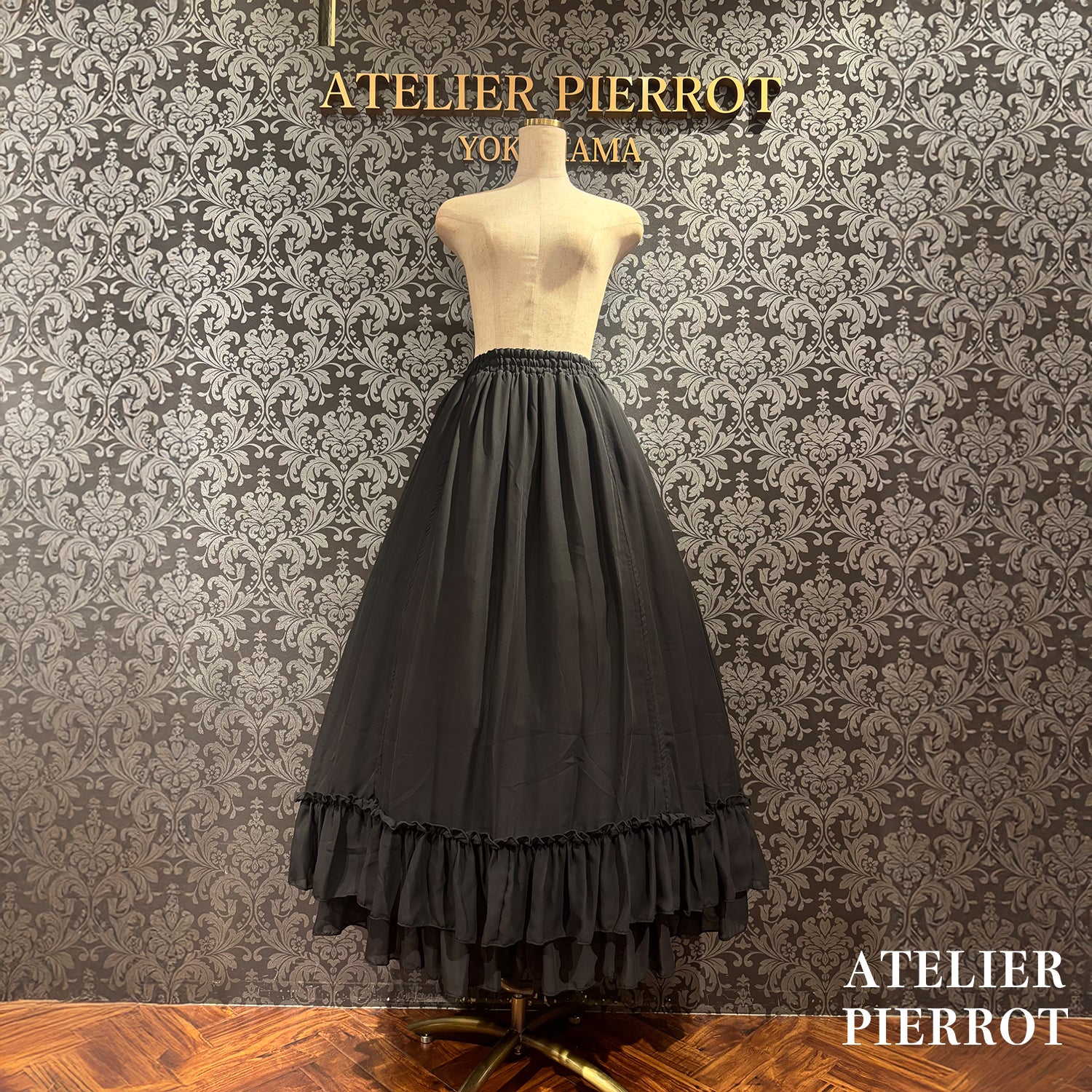 【ATELIER PIERROT】玫瑰裙长白色/波尔多/紫色/黑色