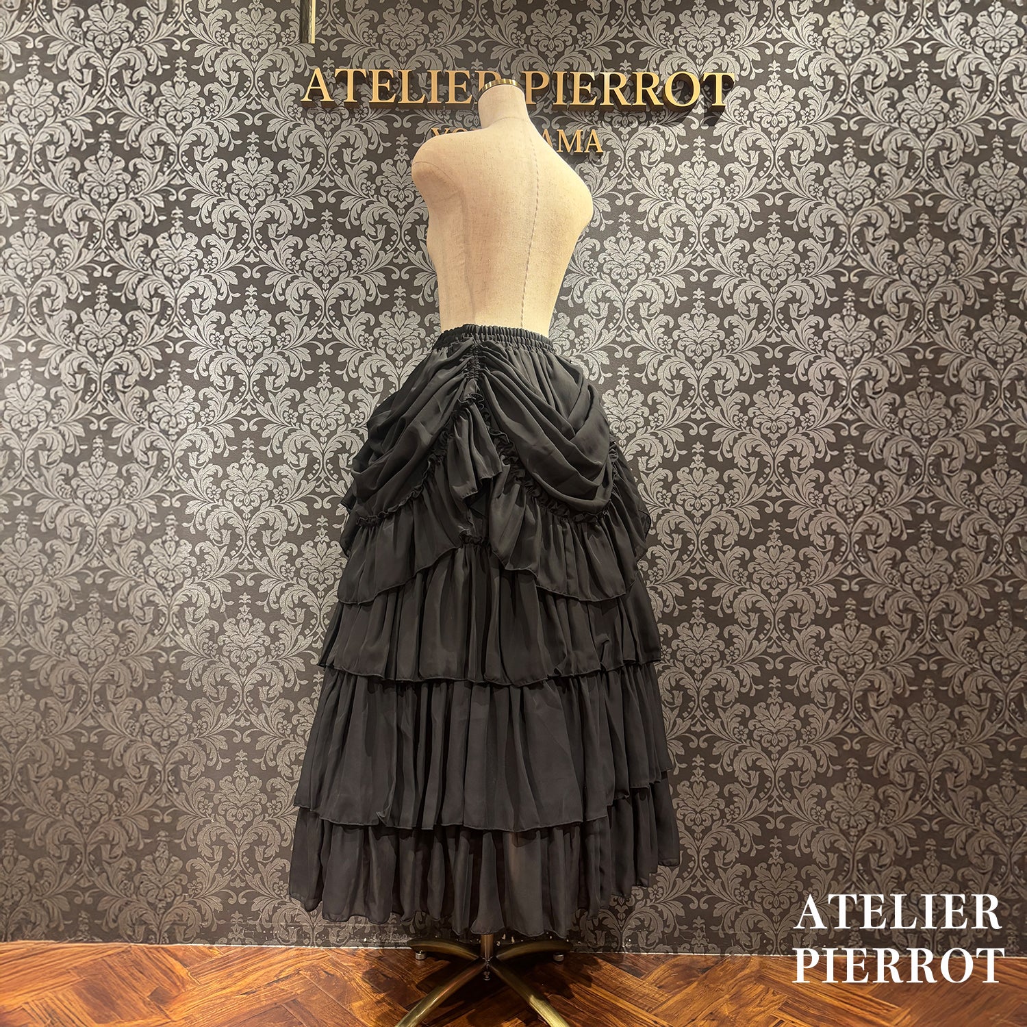 【ATELIER PIERROT】玫瑰裙长白色/波尔多/紫色/黑色