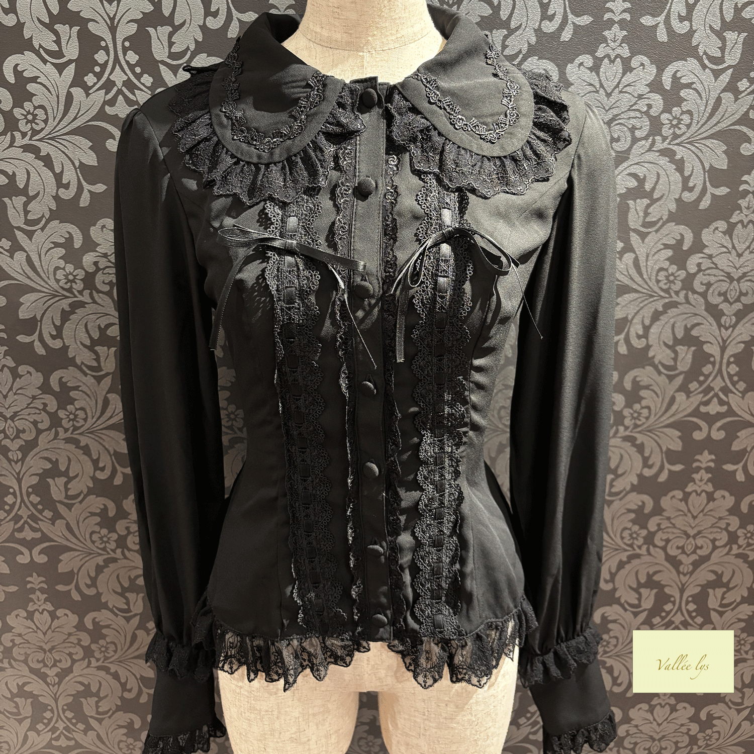 【Vallée lys】ヴァレリス Dreams Ladder Lace Long Sleeved Blouse ホワイト/ブラック×ホワイト/ブラック×ボルドー/ブラック×ネイビー/ブラック ★8月下旬発売★