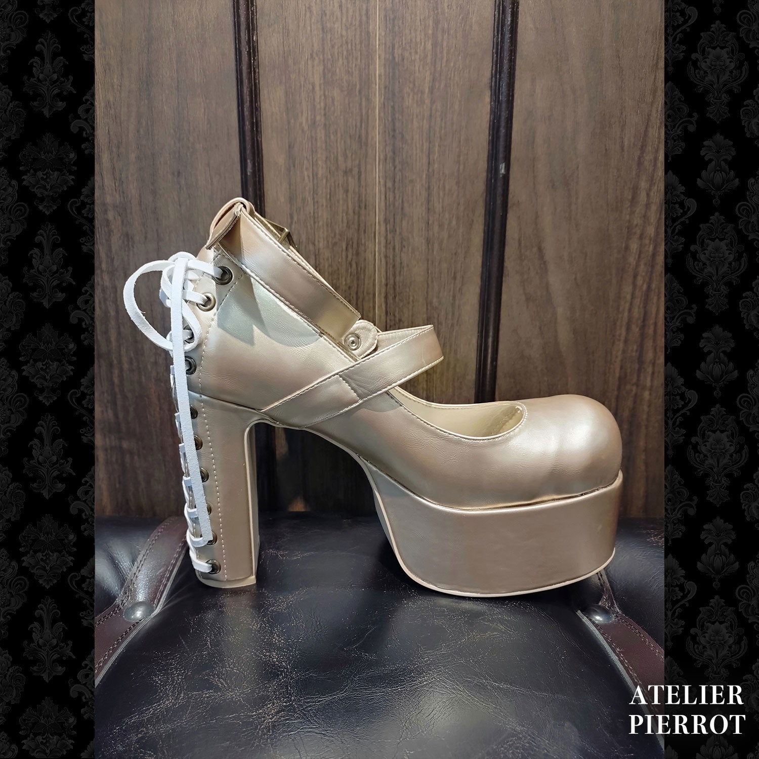 【ATELIER PIERROT】 ★ご予約受付中★ Coffin Buckle Lace-Up Platform Pumps ホワイト/ボルドー/ゴールド/ブラック S/M/L/XL