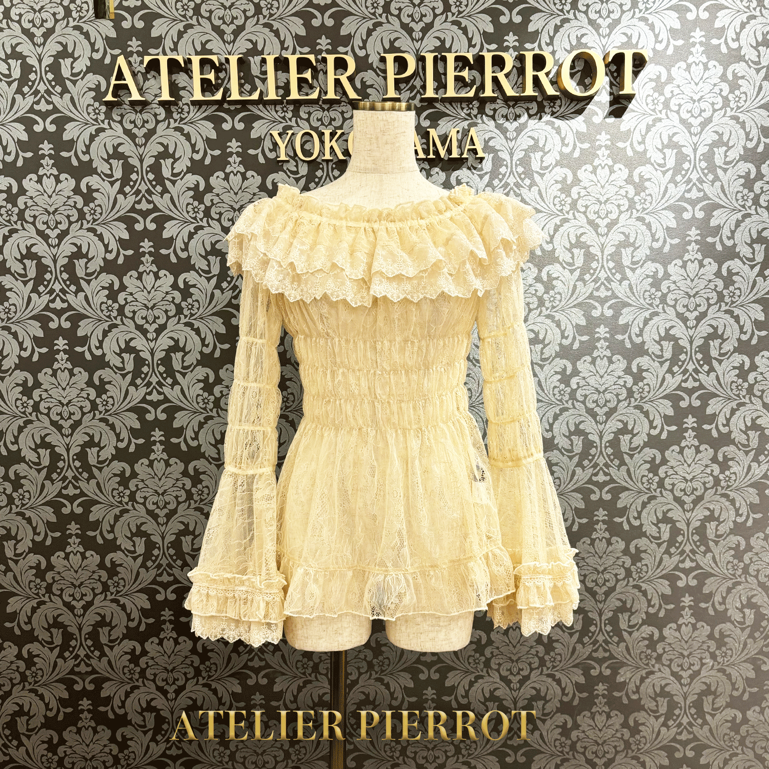 【ATELIER PIERROT】 Shirring princess sleeve blouse-Lace- White/Ivory/Bordeaux/Navy/ Black