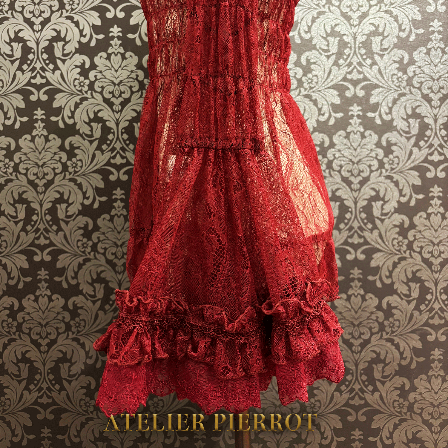 【ATELIER PIERROT】 Shirring princess sleeve blouse-Lace- White/Ivory/Bordeaux/Navy/ Black