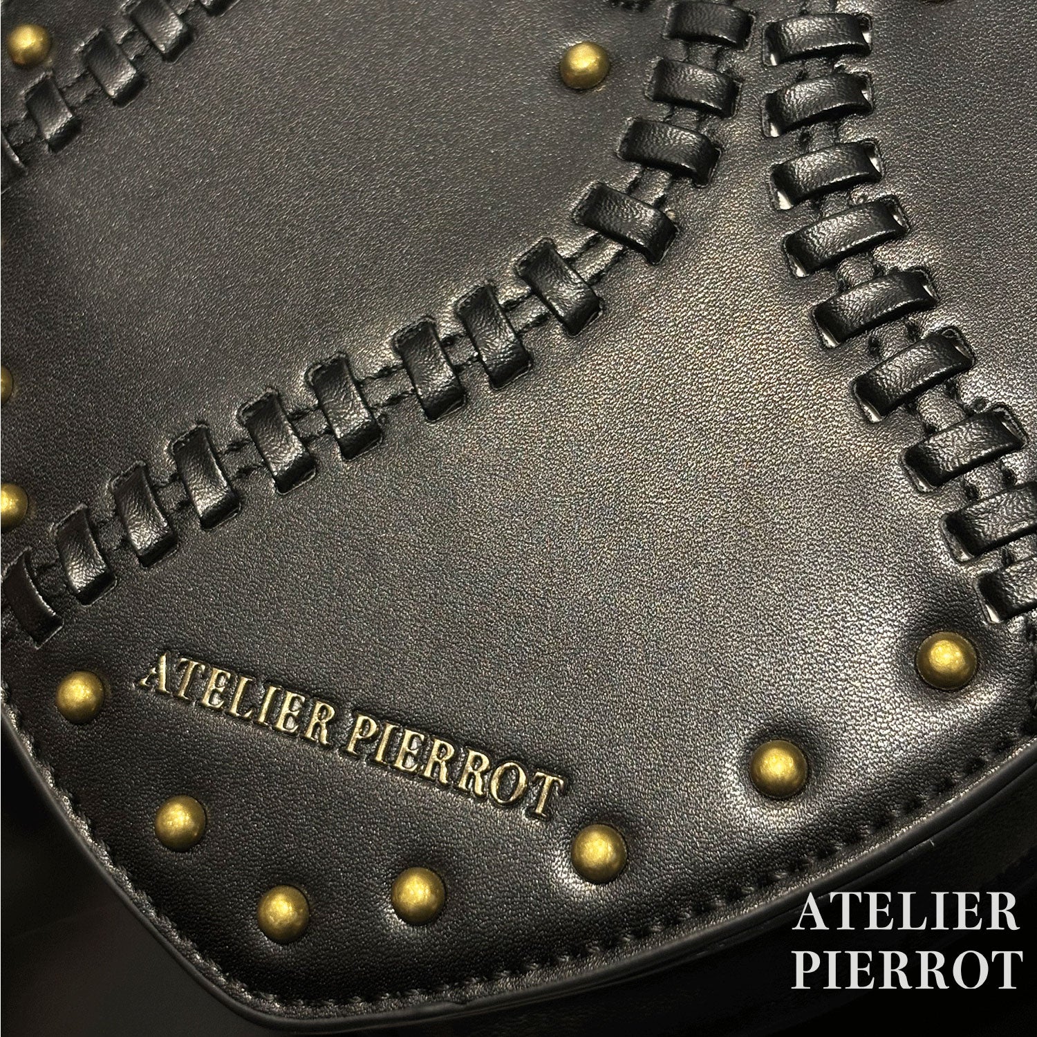 【ATELIER PIERROT】 Mended Heart Shoulder BAG White/Bordeaux/Black