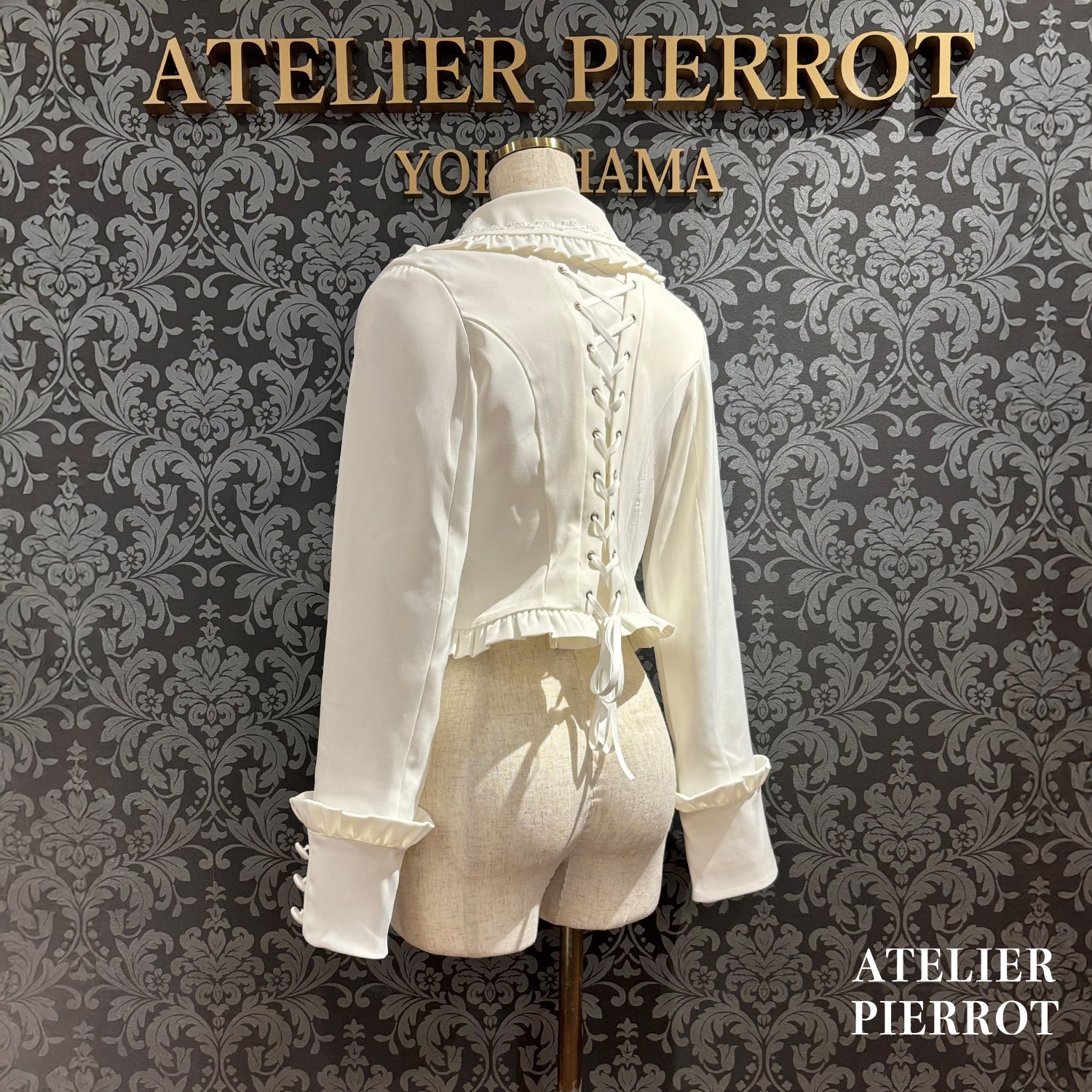 【ATELIER PIERROT】 Frilled Tailored Jacket ホワイト/ブラック