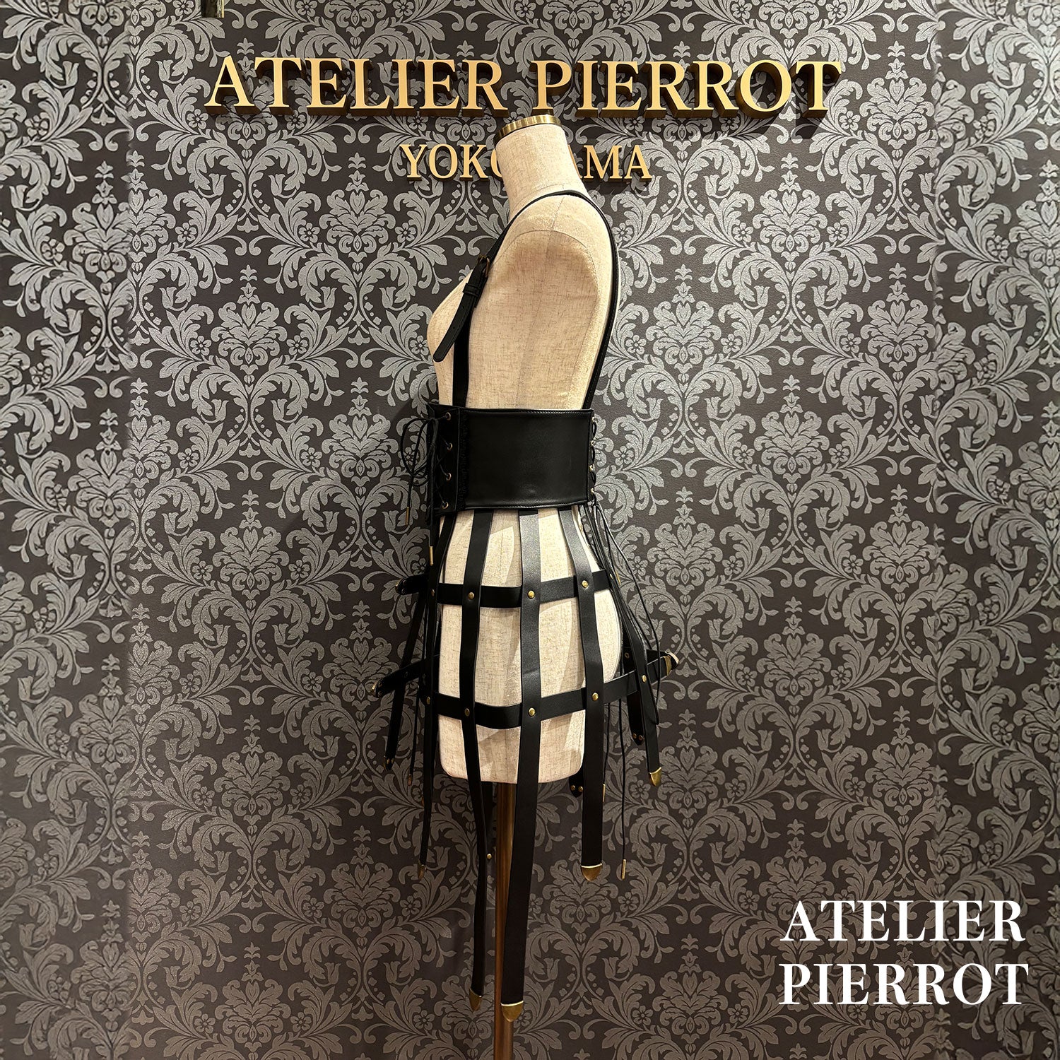 【ATELIER PIERROT】 Baroque Cage Corset Harness White/Black★Released mid-late September ★
