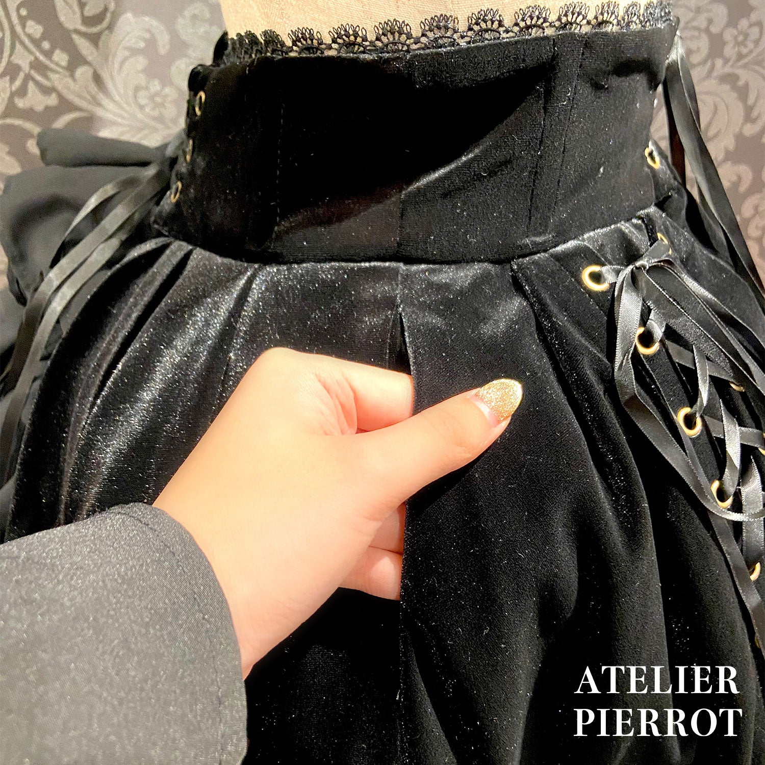 【ATELIER PIERROTAdenophora 레이스 업 스커트 보르도/네이비/블랙★10 월 초에서 중순까지 출시 될 예정입니다★