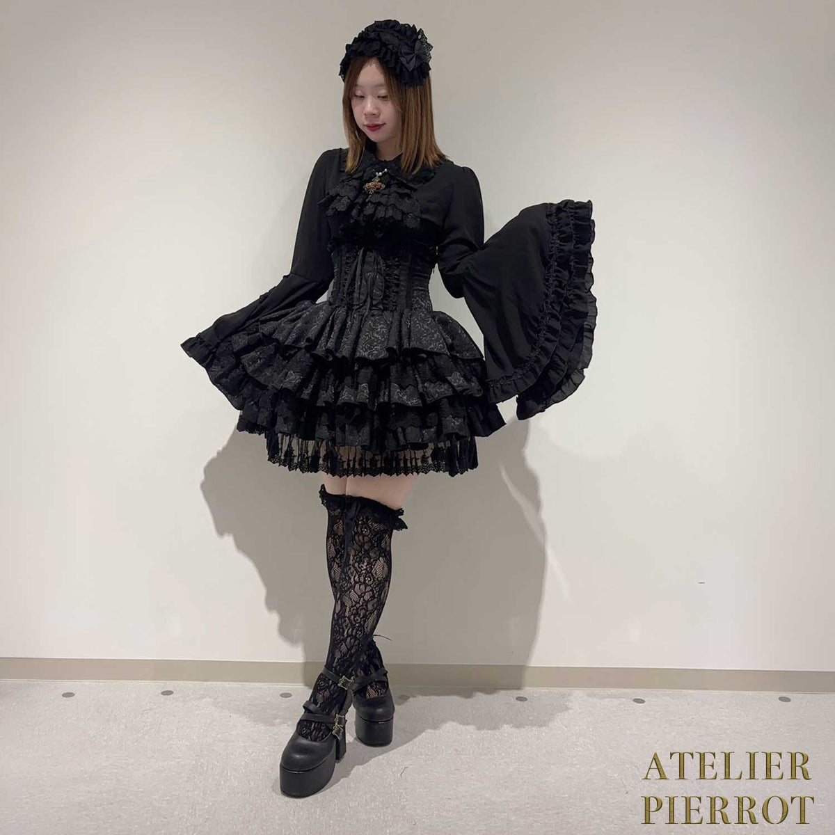 【ATELIER PIERROT】 Royal Nocturne Headdress ホワイト/ピンク/ワイン/グリーン/ネイビー/ブラック