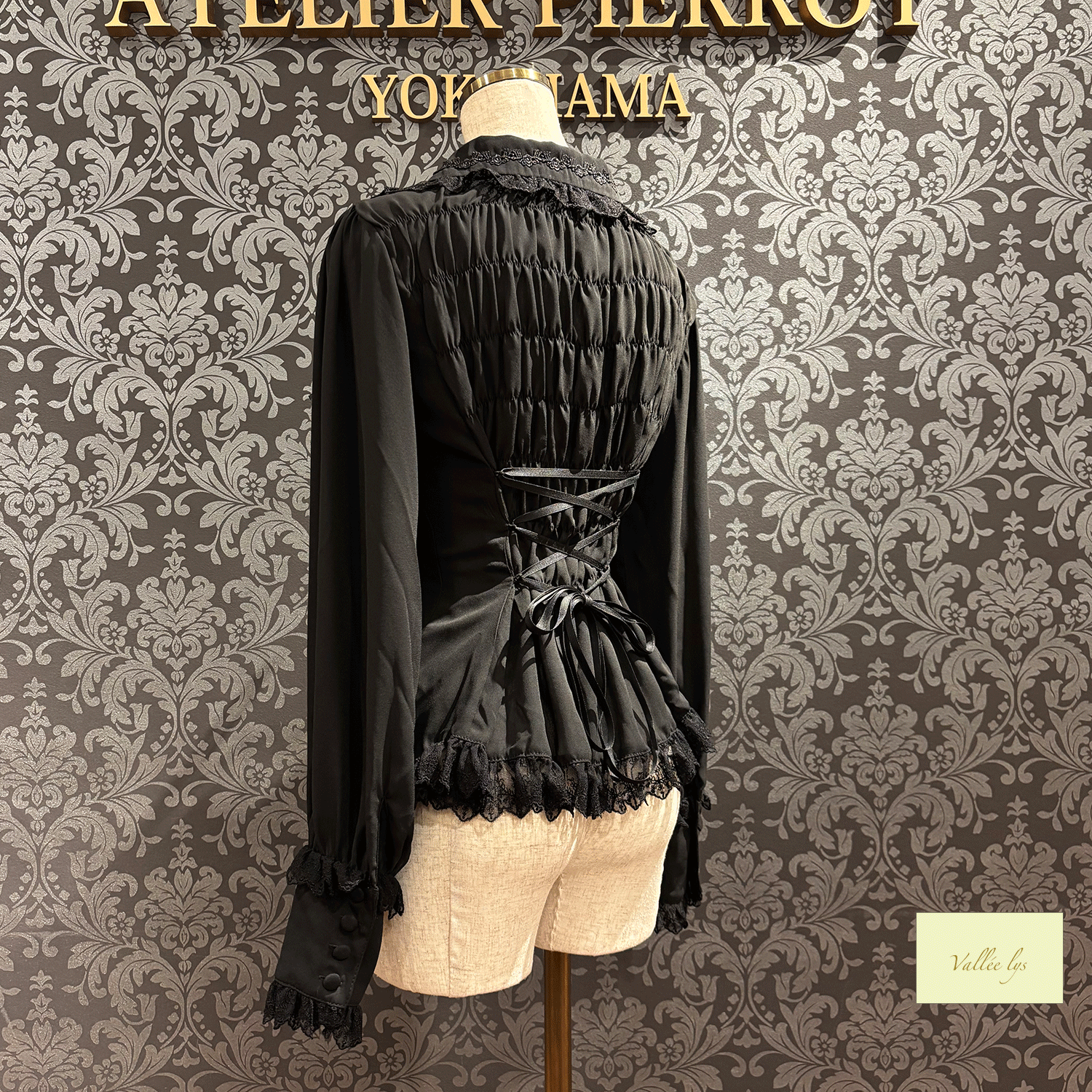 【Vallée lys】ヴァレリス Dreams Ladder Lace Long Sleeved Blouse ホワイト/ブラック×ホワイト/ブラック×ボルドー/ブラック×ネイビー/ブラック ★8月下旬発売★