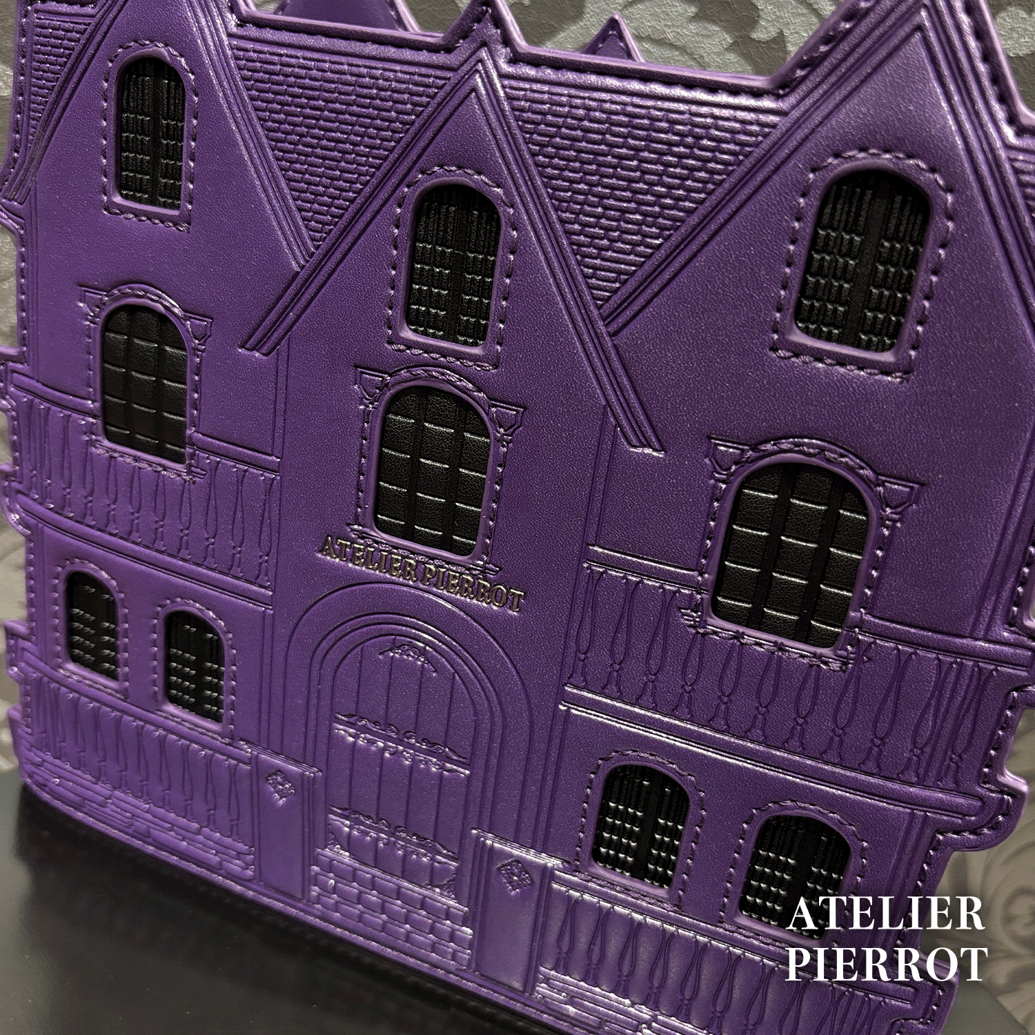 【ATELIER PIERROT】 Haunted House Pochette ホワイト/パープル/ブラック ★11月中旬〜下旬発売★