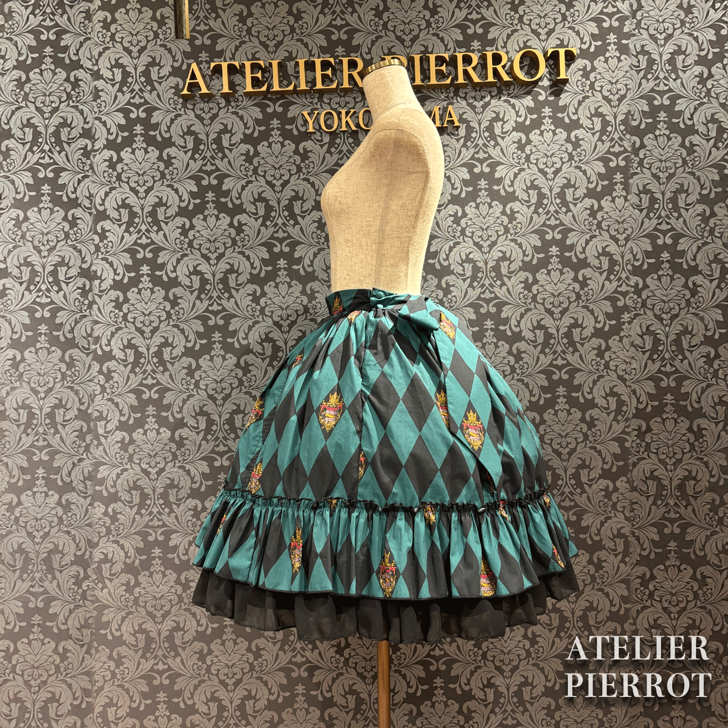 【ATELIER PIERROT“Diamond Circus”Skirt白×白/酒/紫/绿/黑×白