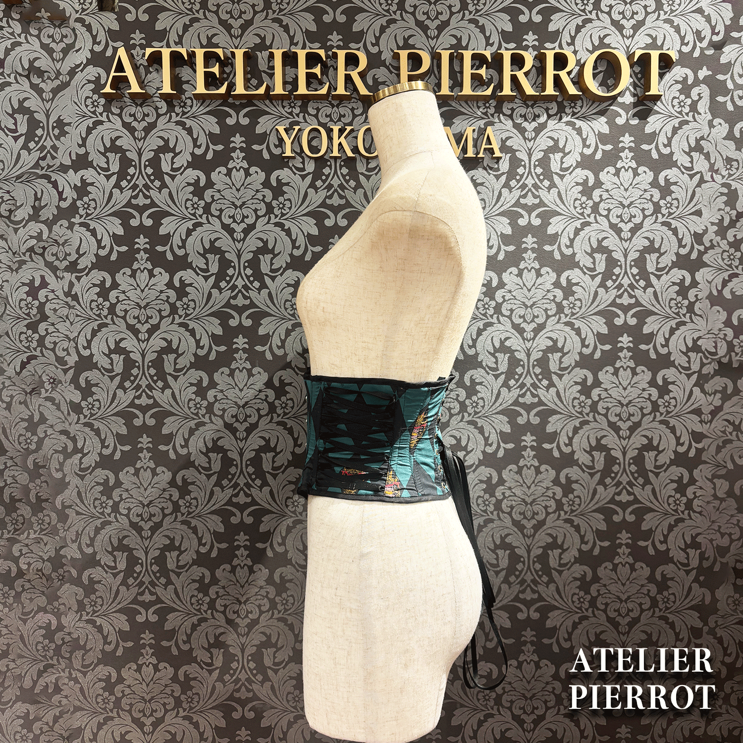 【ATELIER PIERROT】 "Diamond Circus" Corset 白×黒/ワイン/パープル/グリーン