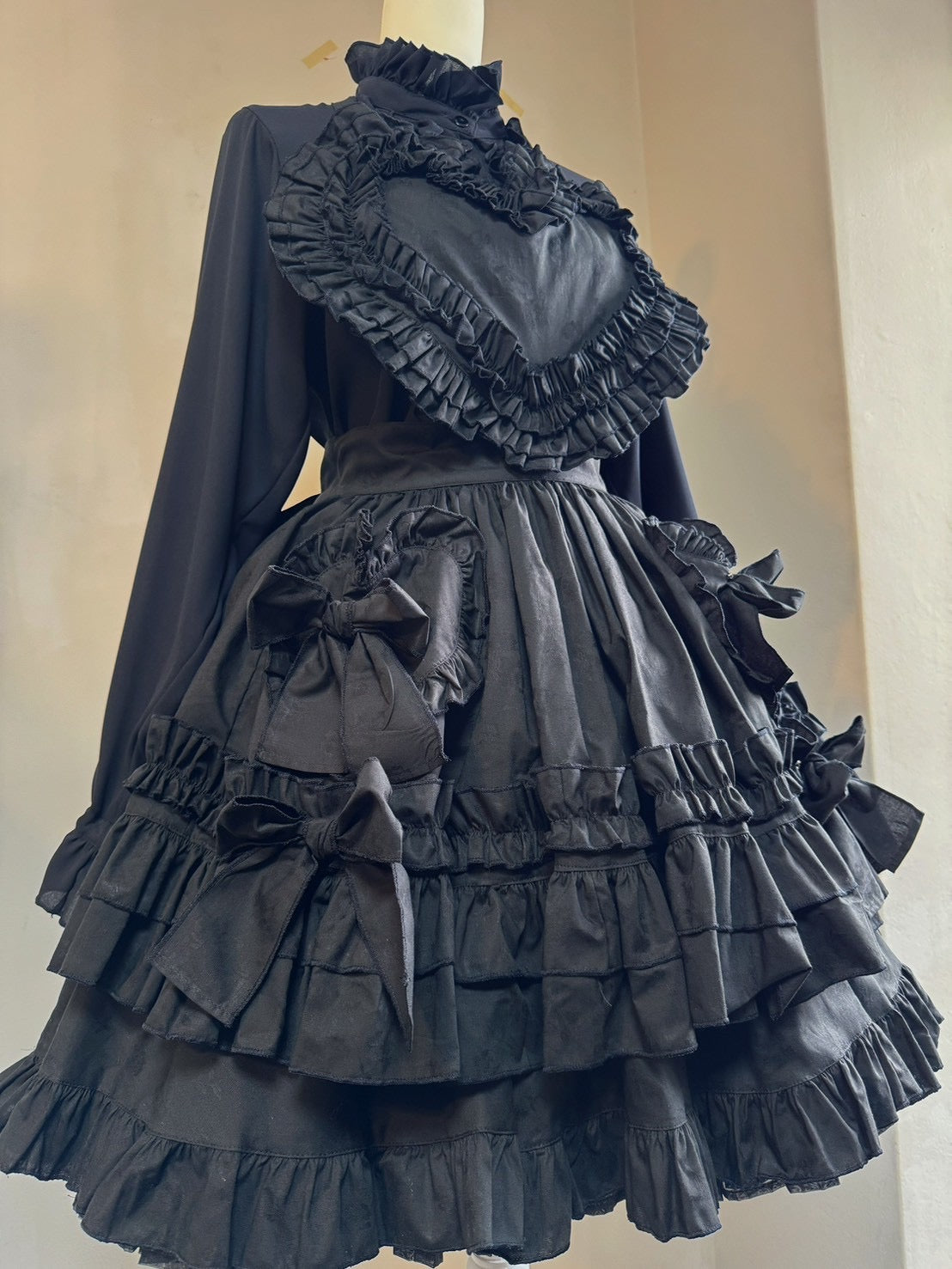 【Physical Drop】フィジカルドロップ ハートエプロン+スカートセット【黒】