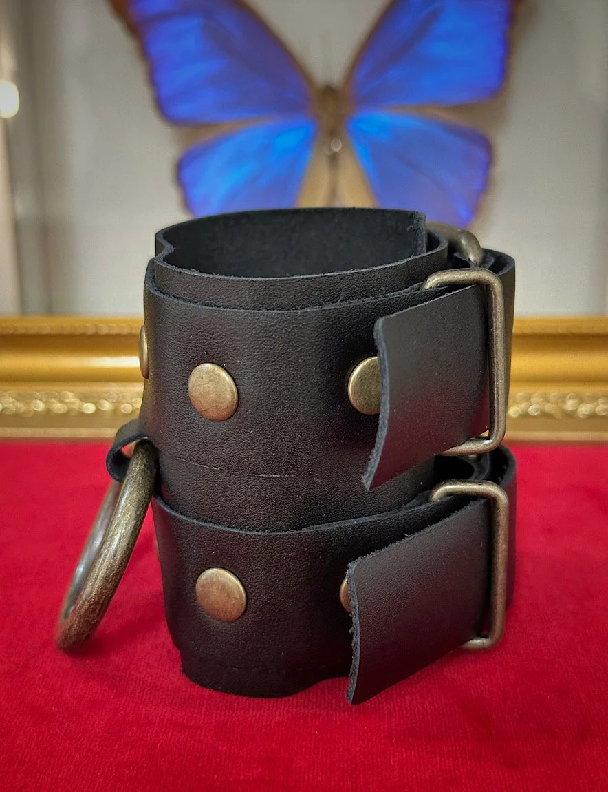 【Na+H】エヌエープラスエイチ ★予約★手枷(アンティークゴールド)