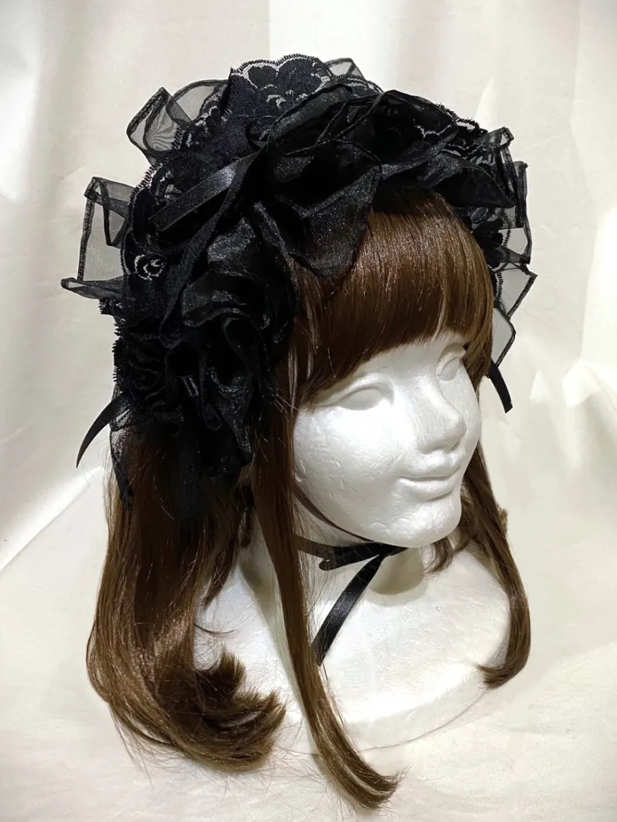【MARBLE】マーブル バラ付きボリュームヘッドドレス:黒(ハリがある生地)×黒レース×黒バラ