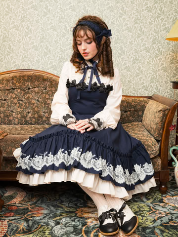 【Victorian maiden】ヴィクトリアンメイデン ★ご予約受付中★ vintageレースプリントサテンメニーリボンドールドレス