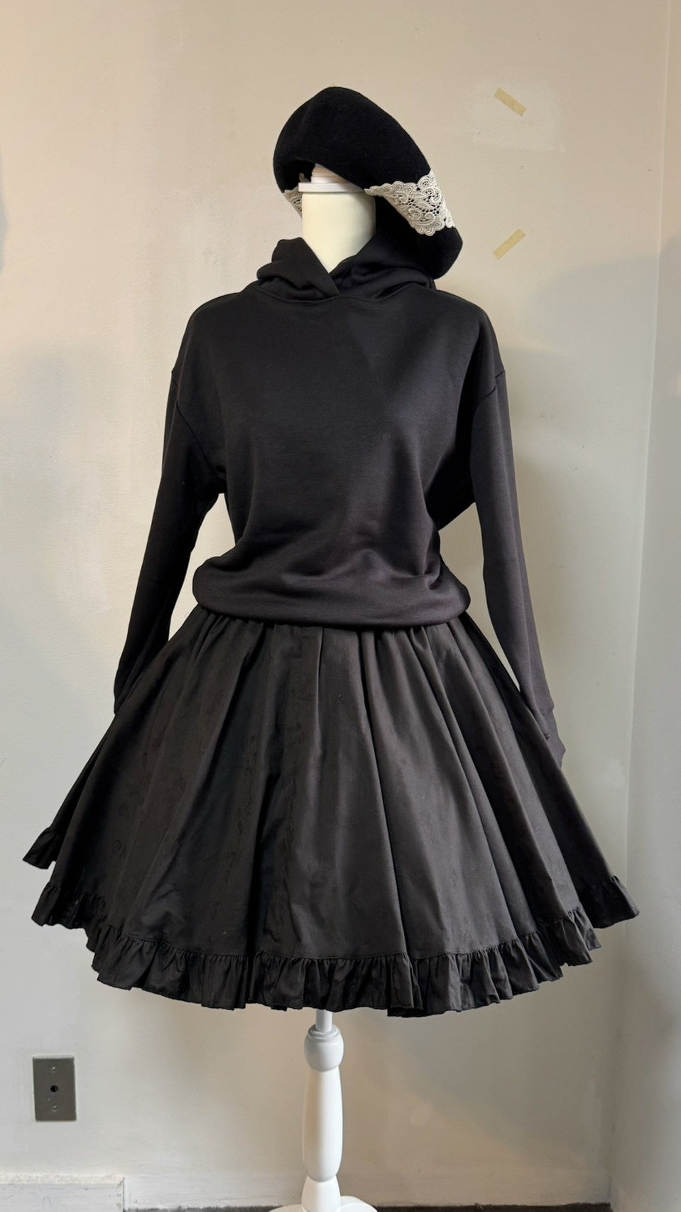 【Physical Drop】フィジカルドロップ ハートエプロン+スカートセット【黒】