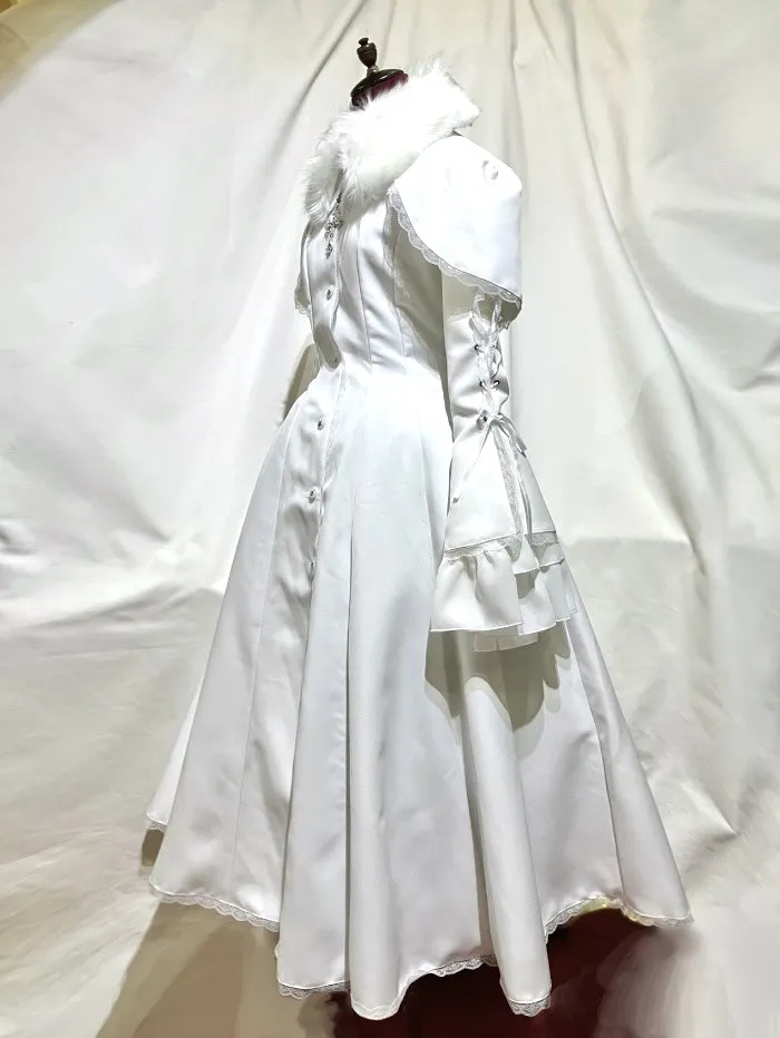 【MARBLE】マーブル デコレーションクロス付きファー衿ケープ+袖あみあげロングフレアコート:白