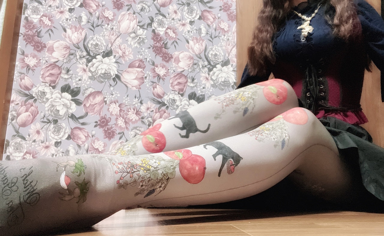 【Morun×Muuna Stoik】モランムーナストイック 魔女の庭〜りんごフェア〜タイツ