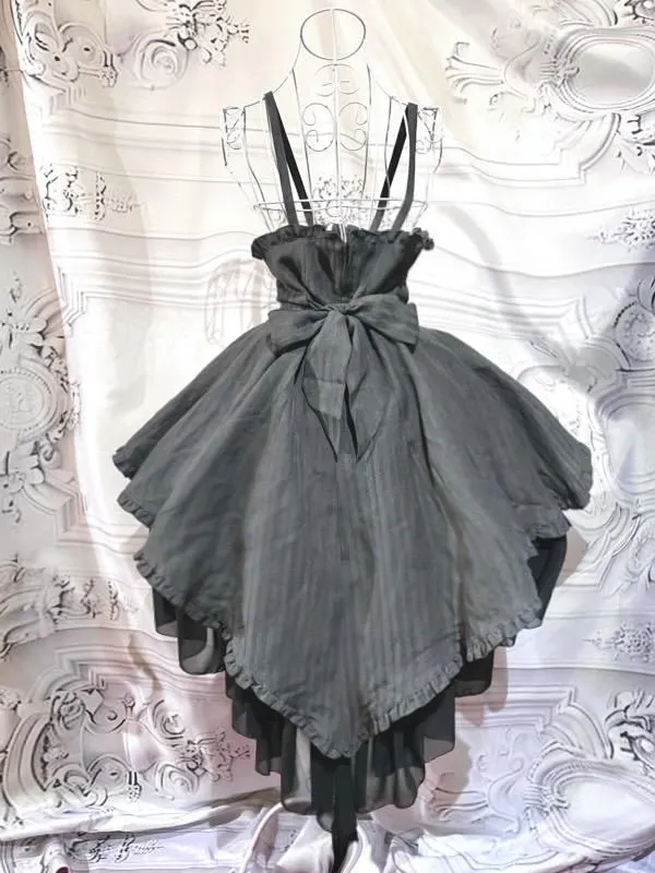 High waist drape skirt with emblem decorative chain: black x white ruffles★Not eligible for SALE★